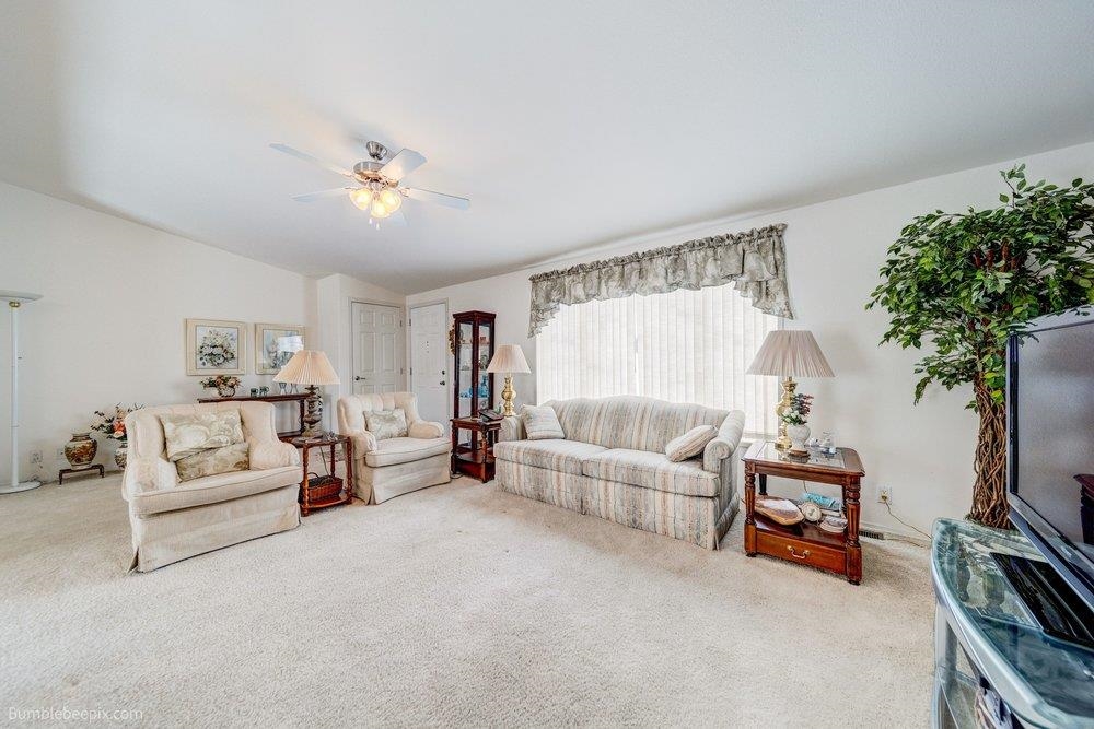 19316 E Augusta Ln - Photo 13