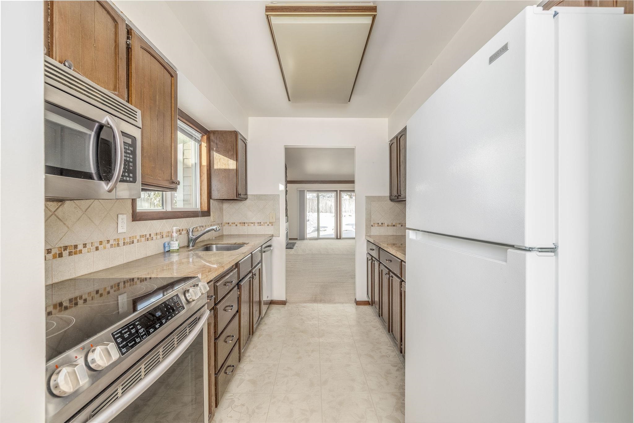 2822 S Pittsburg Cir - Photo 6
