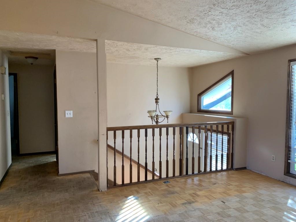 4227 E 9th Ave - Photo 2