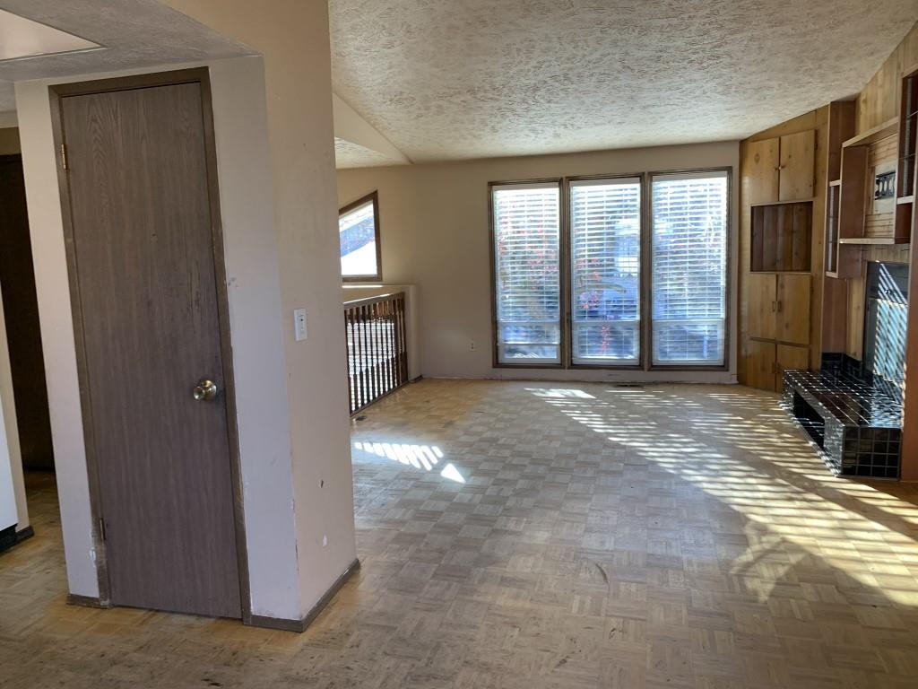 4227 E 9th Ave - Photo 4