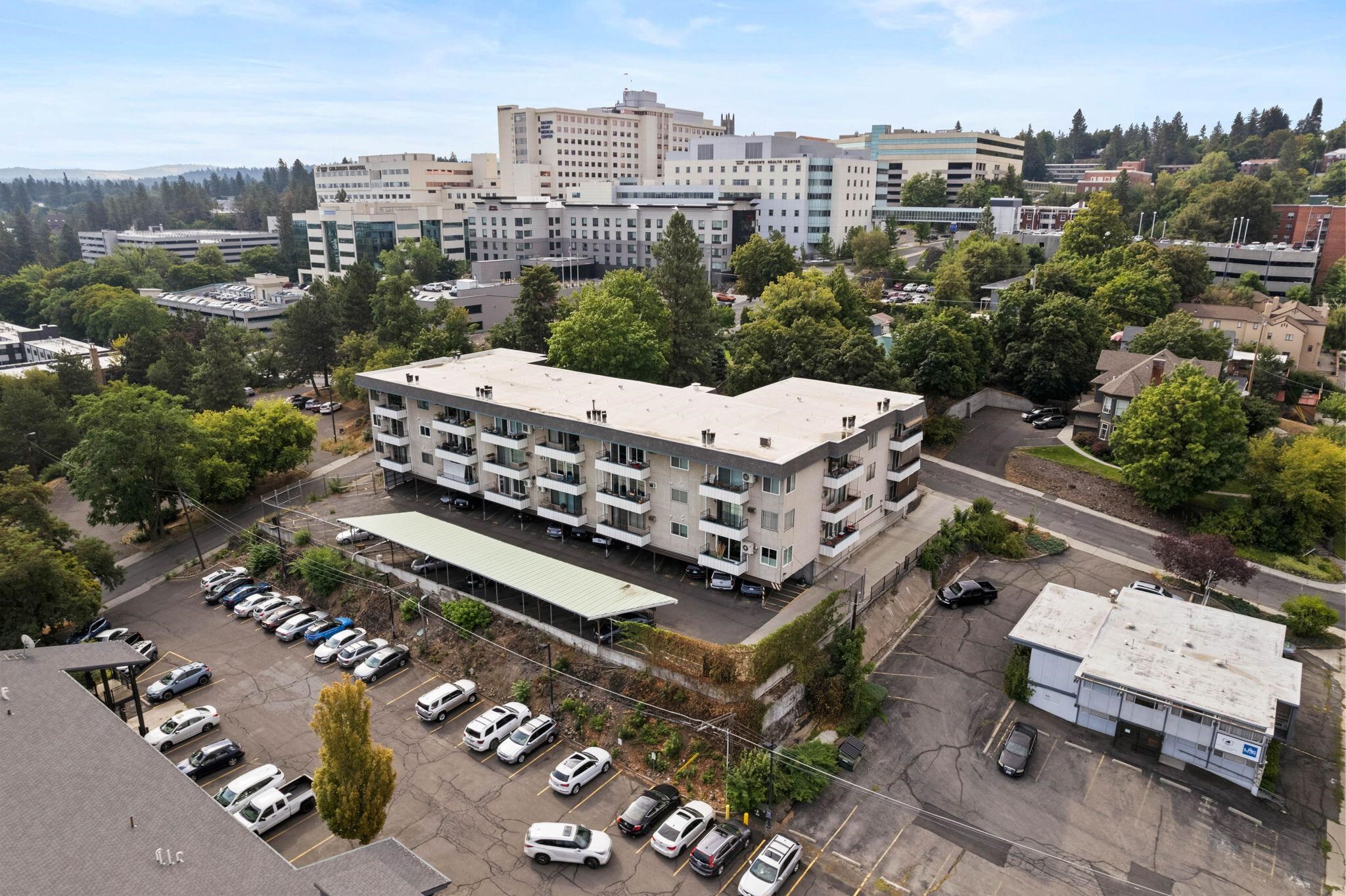 214 W 6th Ave - Photo 1
