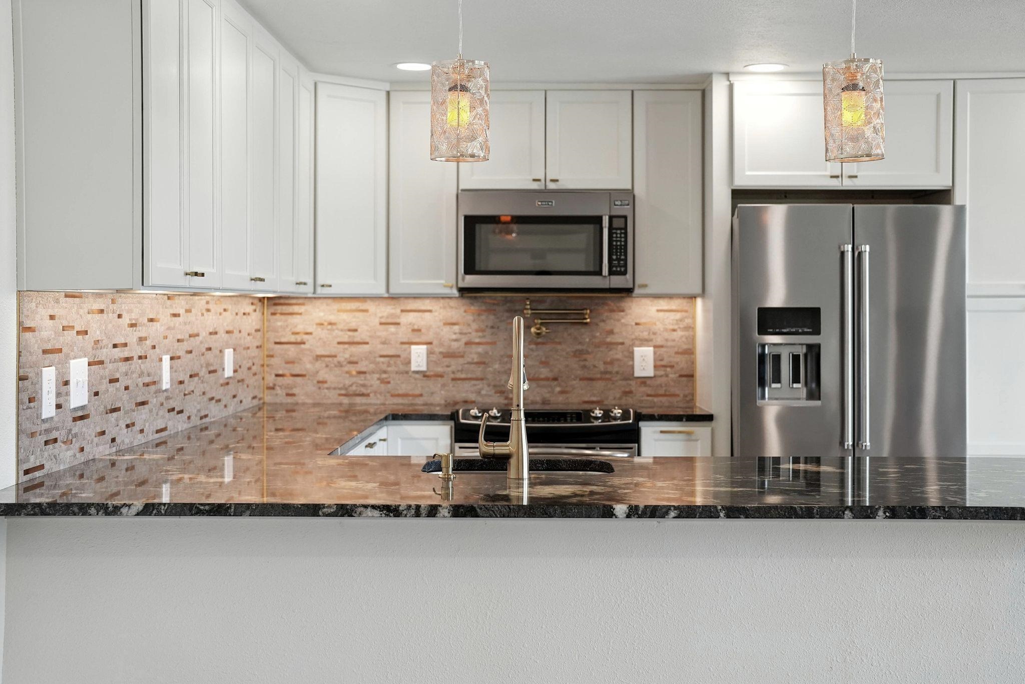 214 W 6th Ave - Photo 19