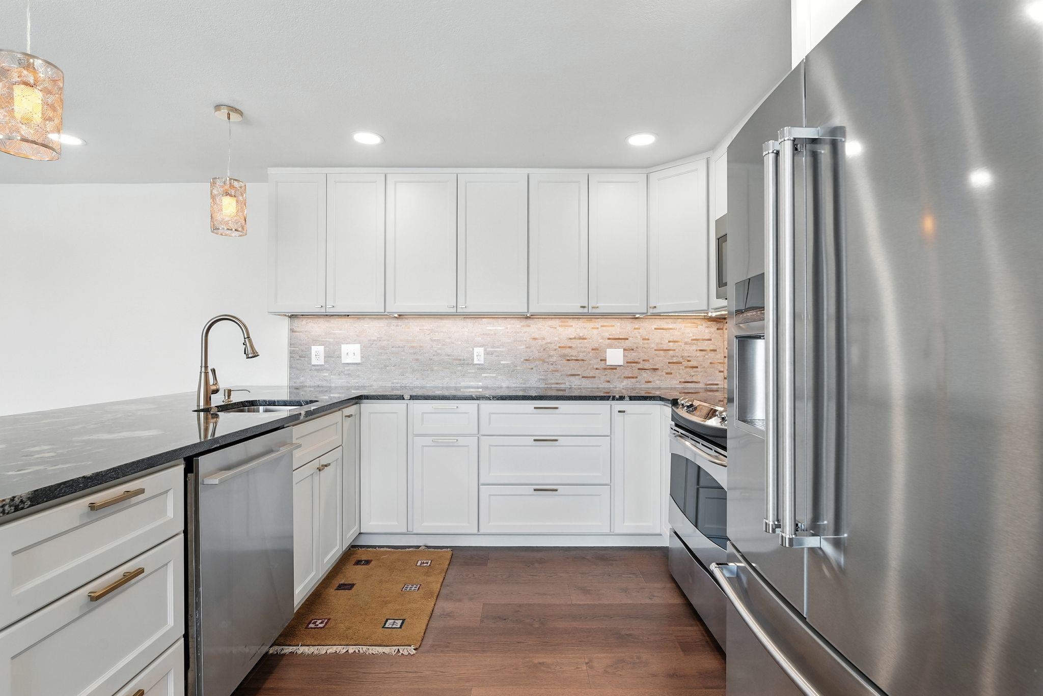 214 W 6th Ave - Photo 20