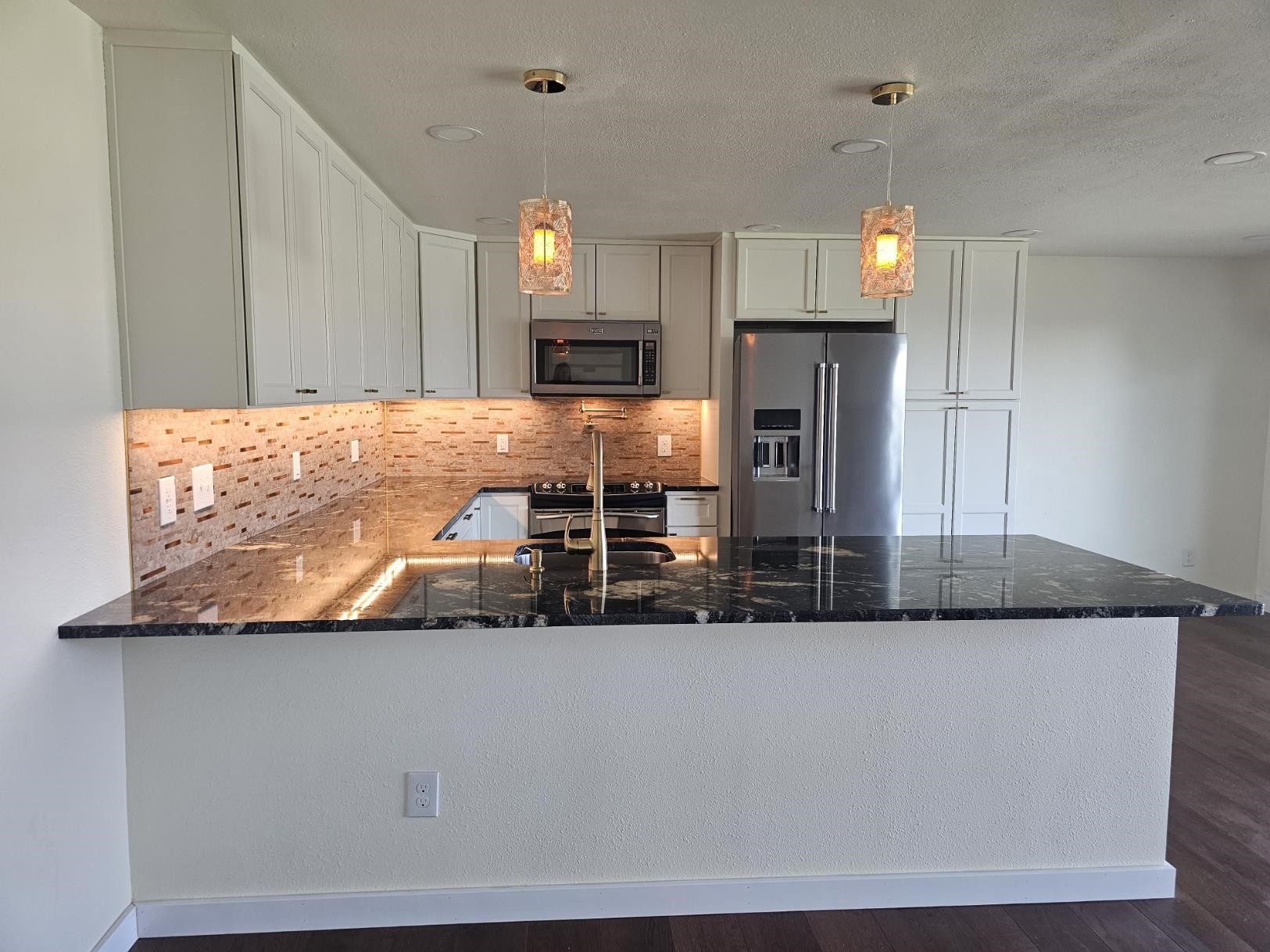 214 W 6th Ave - Photo 26