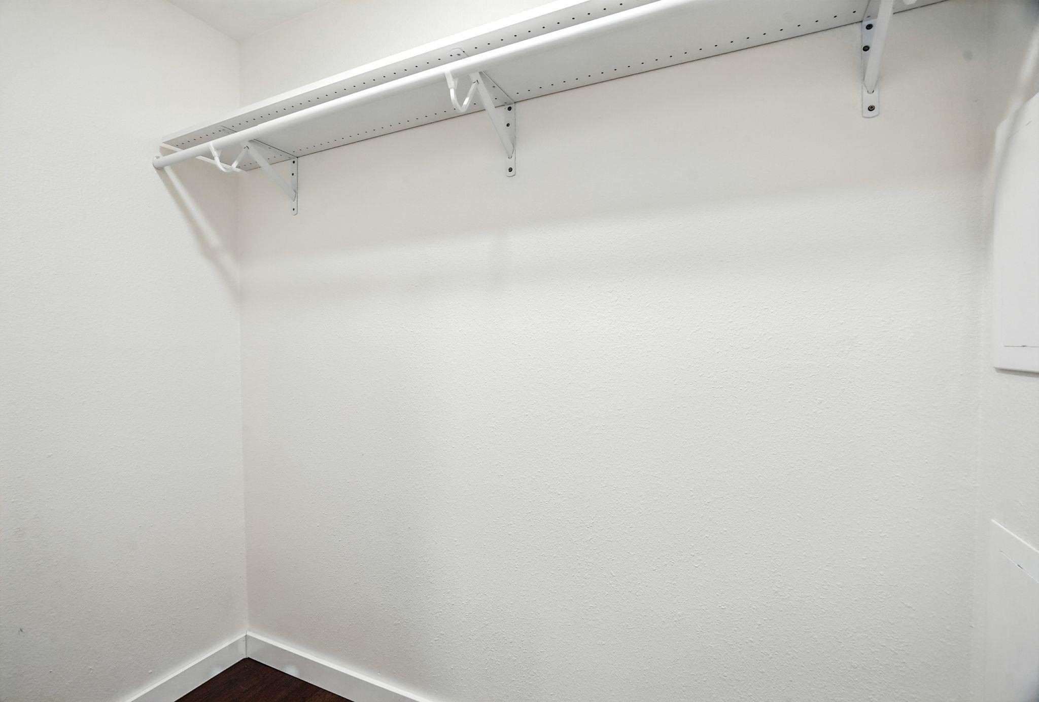 214 W 6th Ave - Photo 35