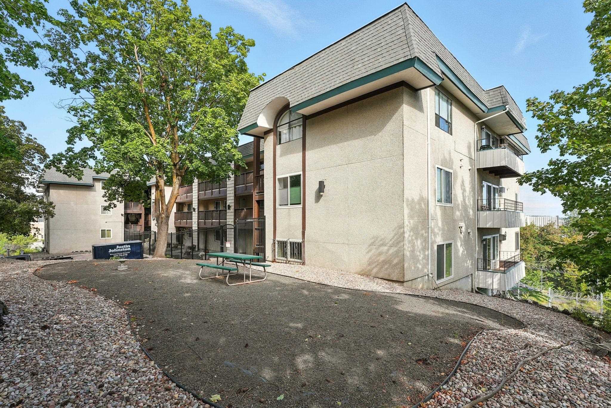 214 W 6th Ave - Photo 5