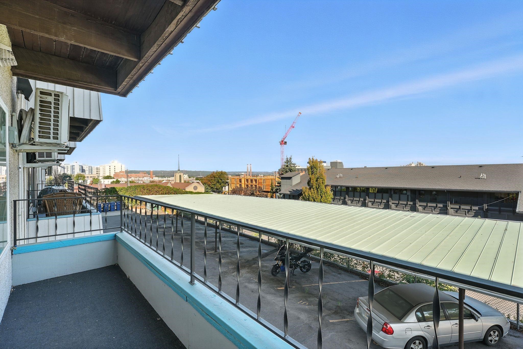 214 W 6th Ave - Photo 45