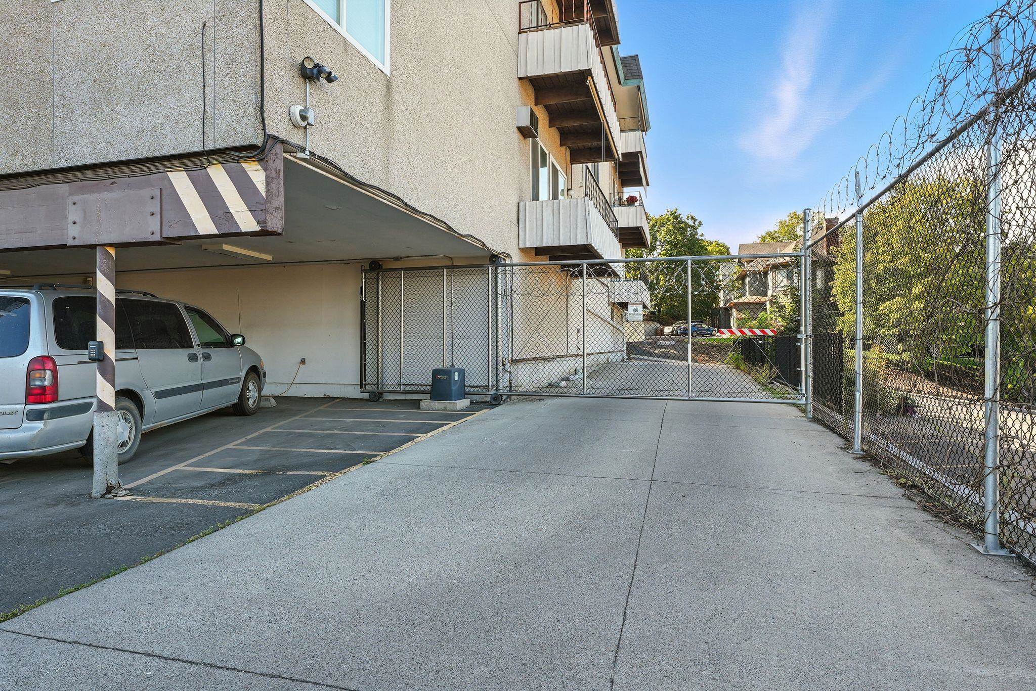 214 W 6th Ave - Photo 49