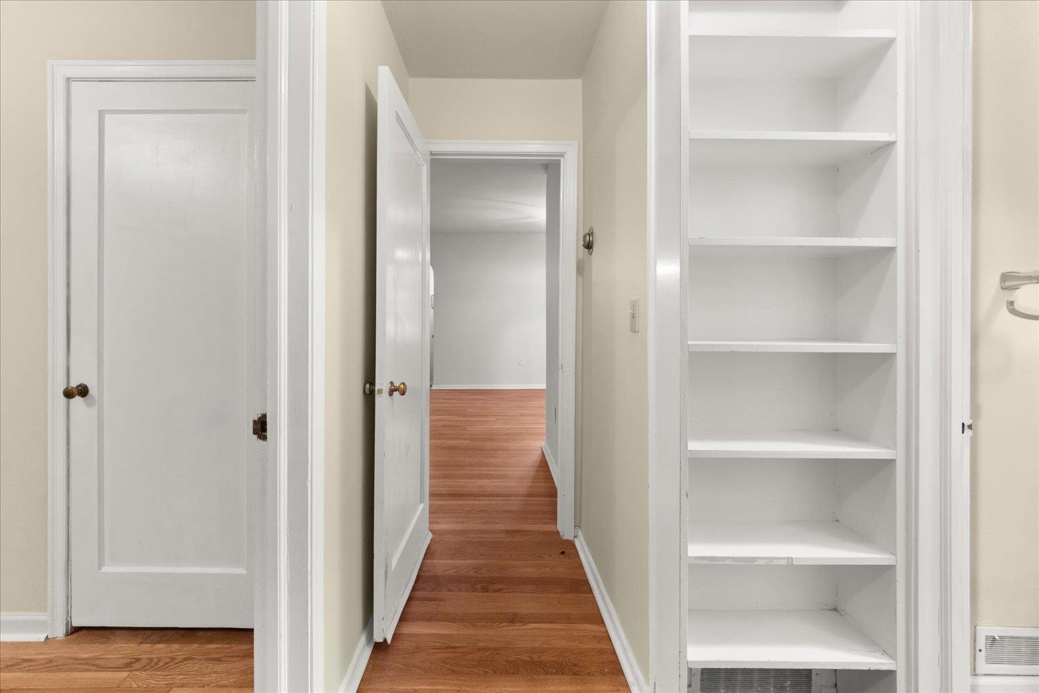 1118 E 28th Ave - Photo 19