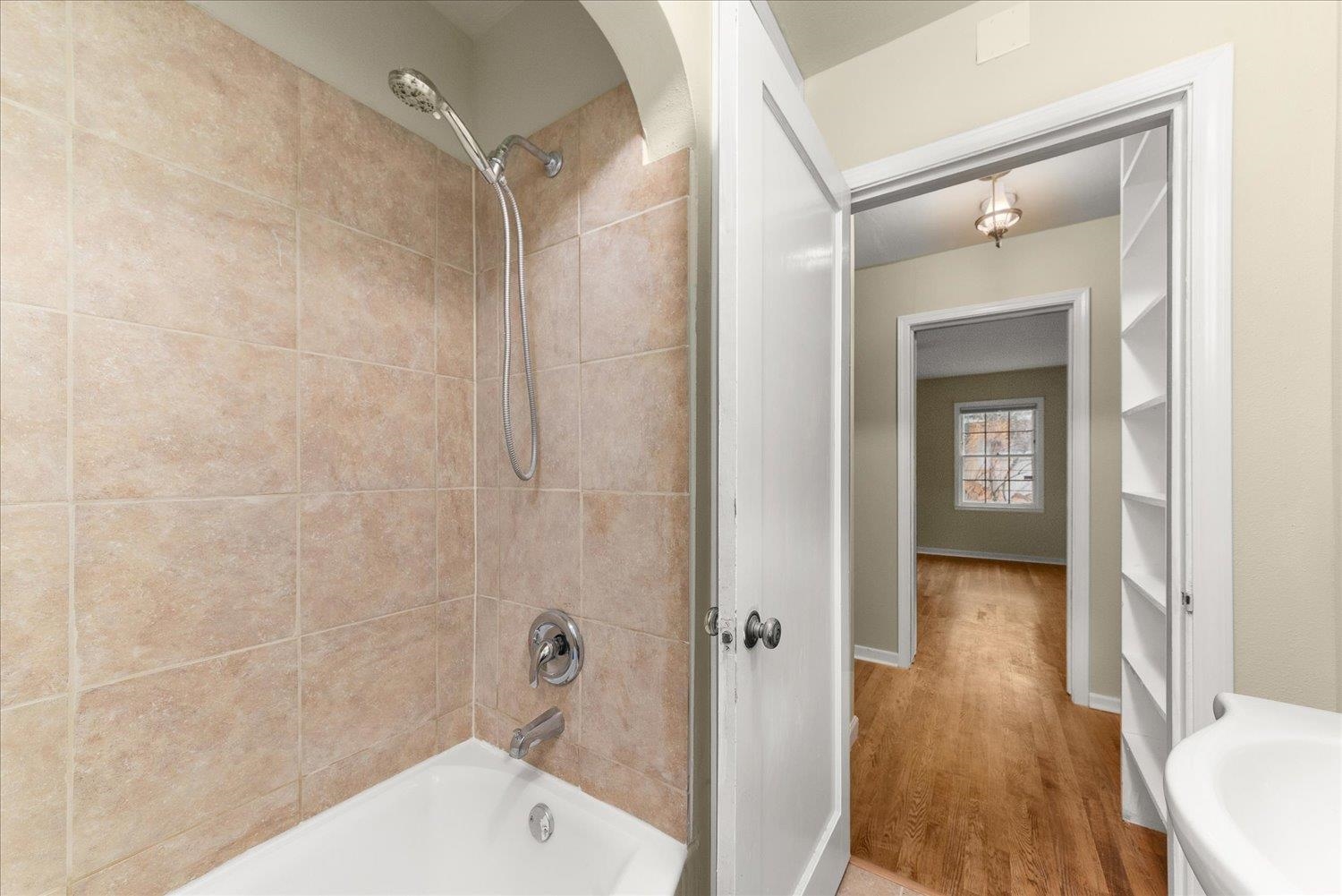 1118 E 28th Ave - Photo 22