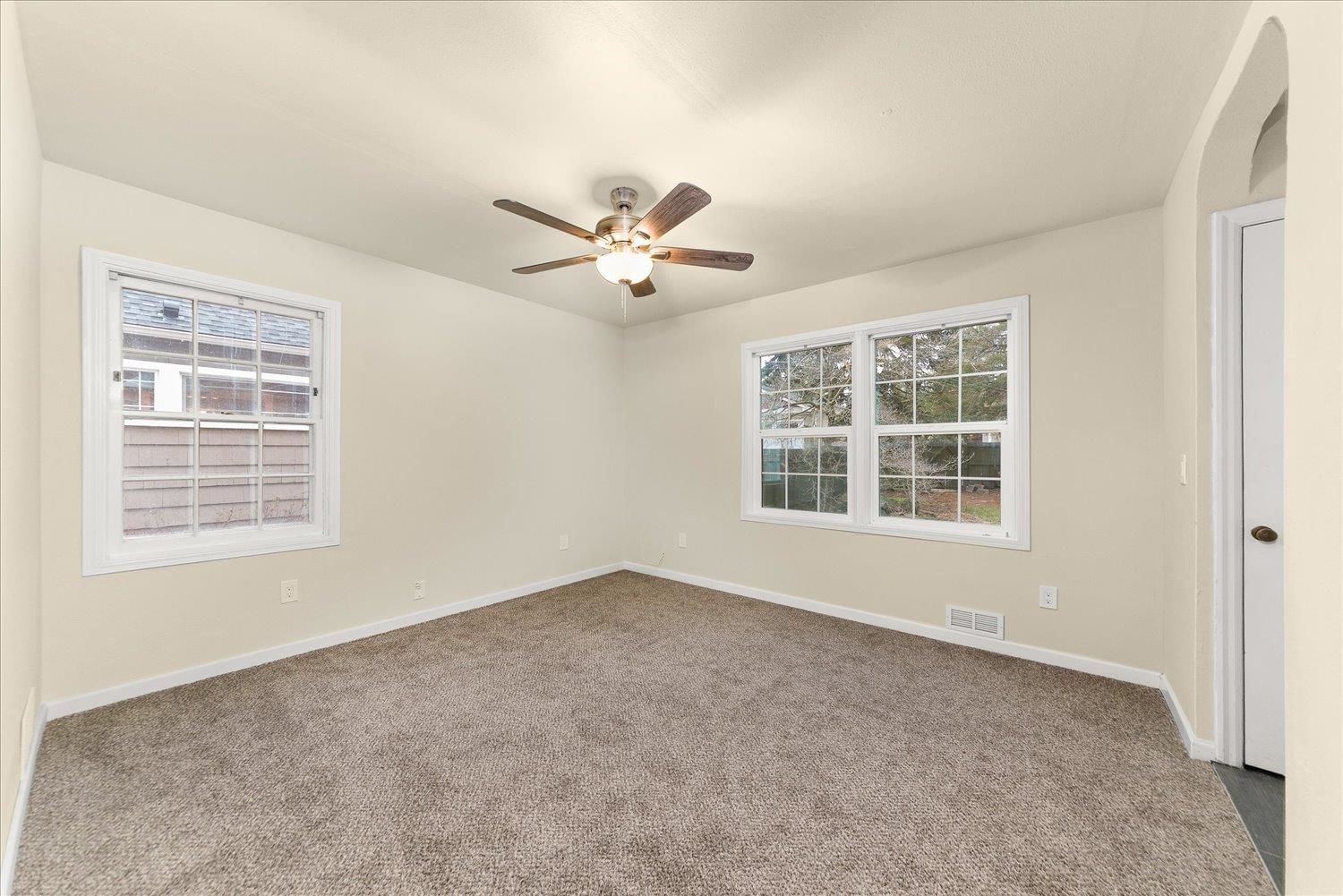 1118 E 28th Ave - Photo 25