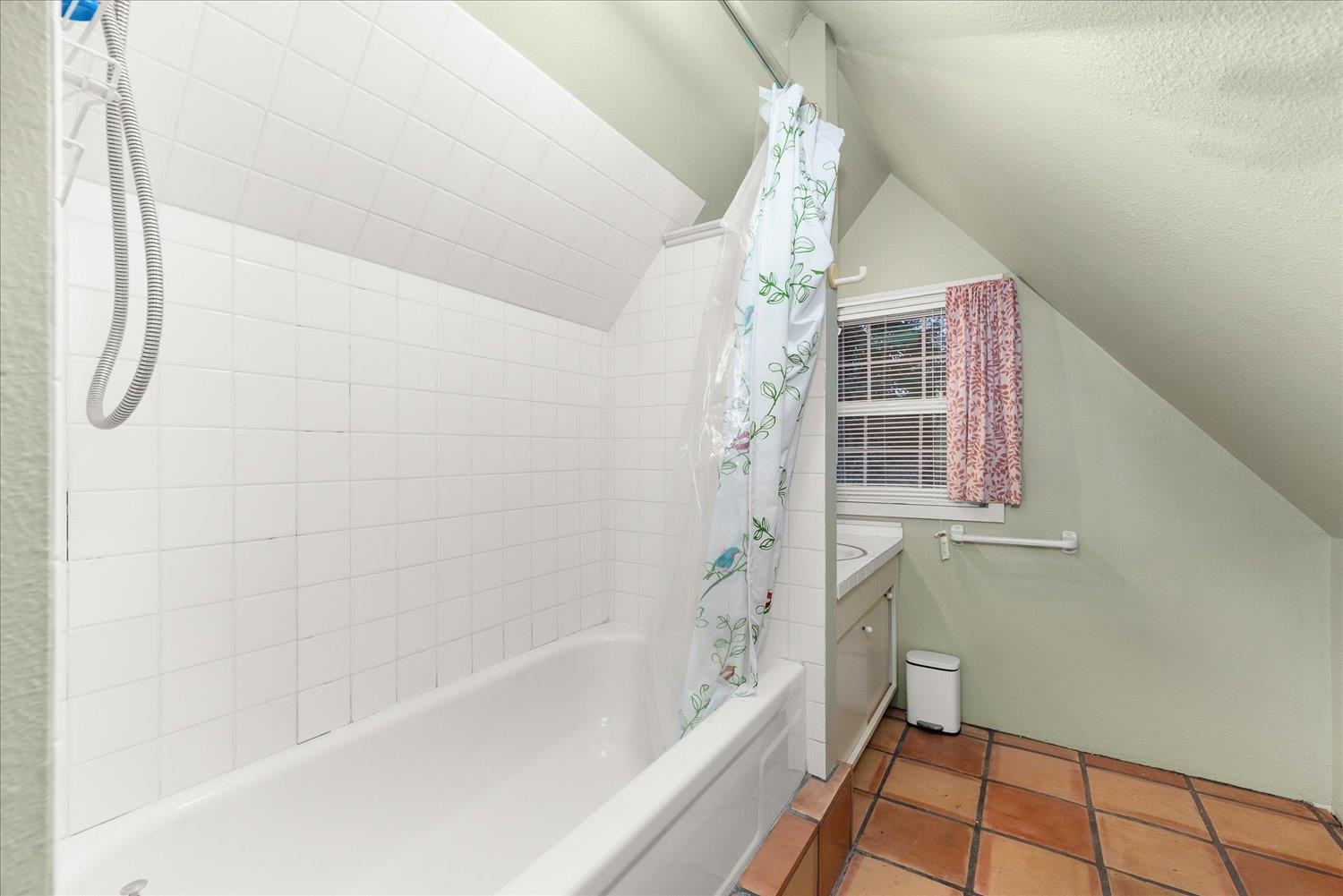 1118 E 28th Ave - Photo 29