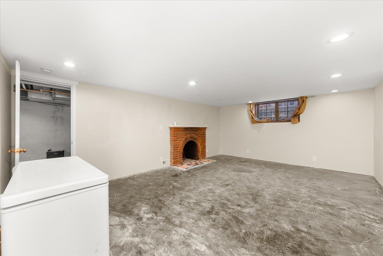 1118 E 28th Ave - Photo 33