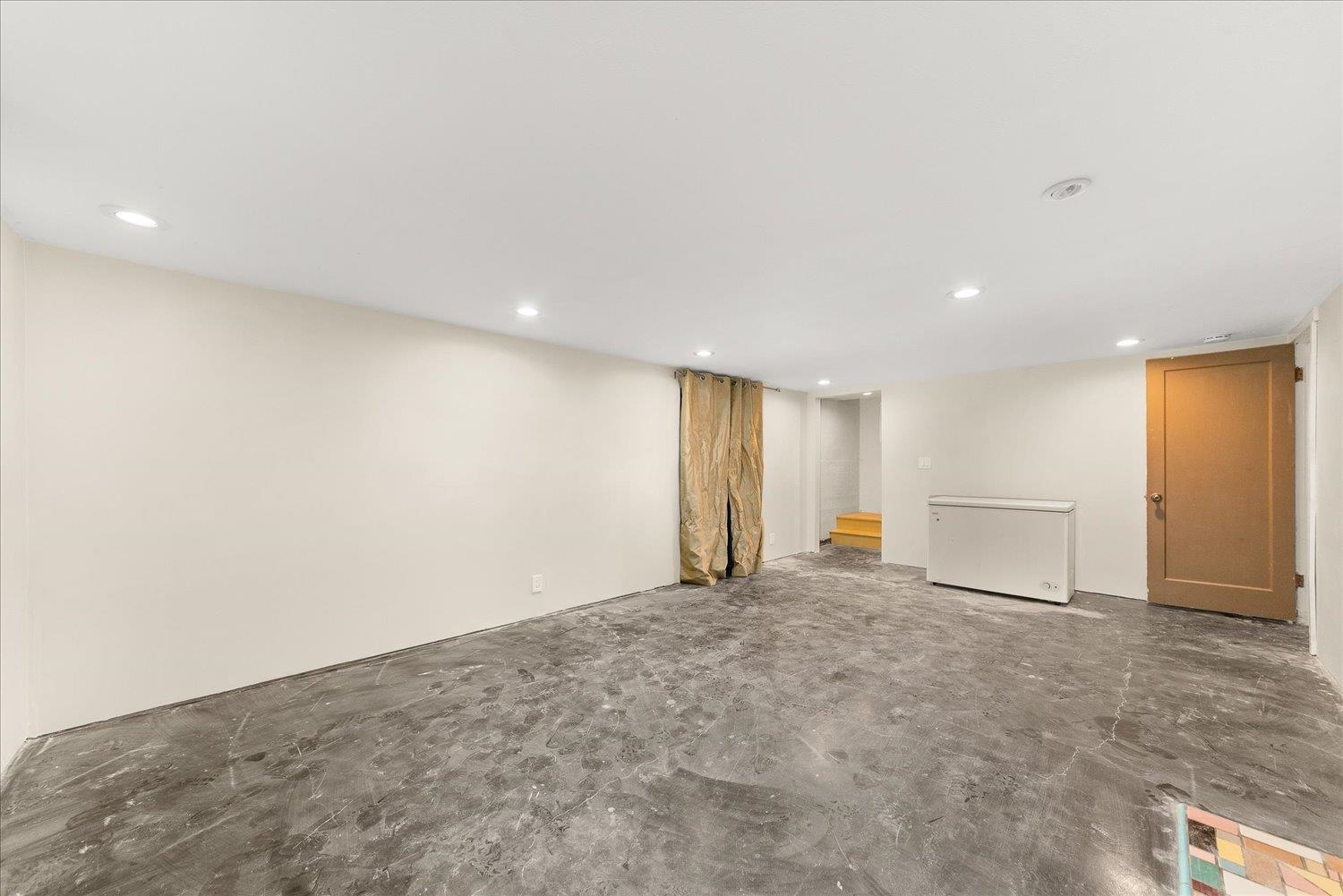 1118 E 28th Ave - Photo 34