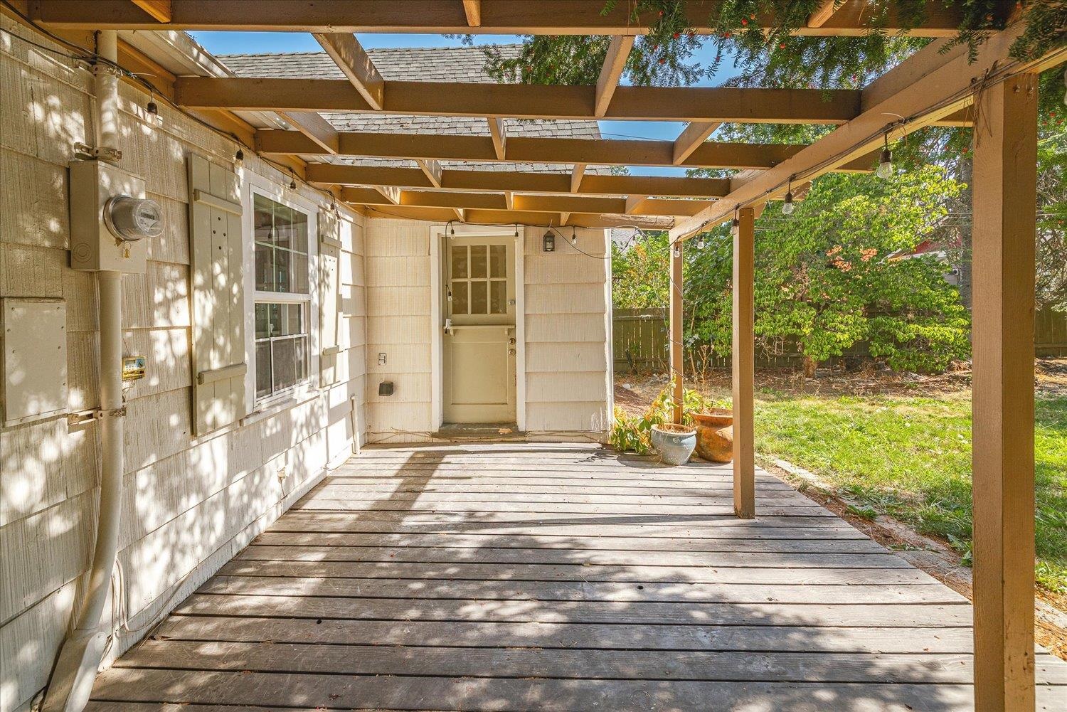 1118 E 28th Ave - Photo 36