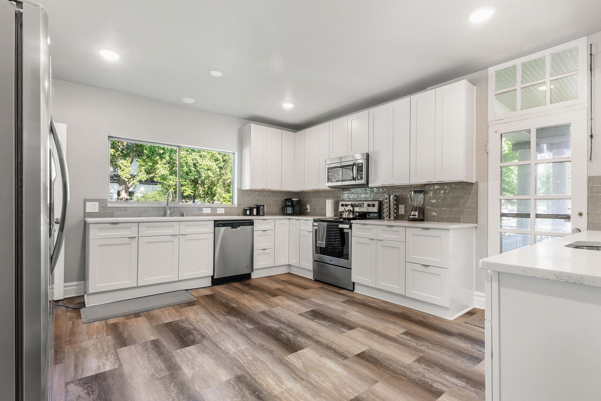 2025 W 4TH Ave - Photo 8
