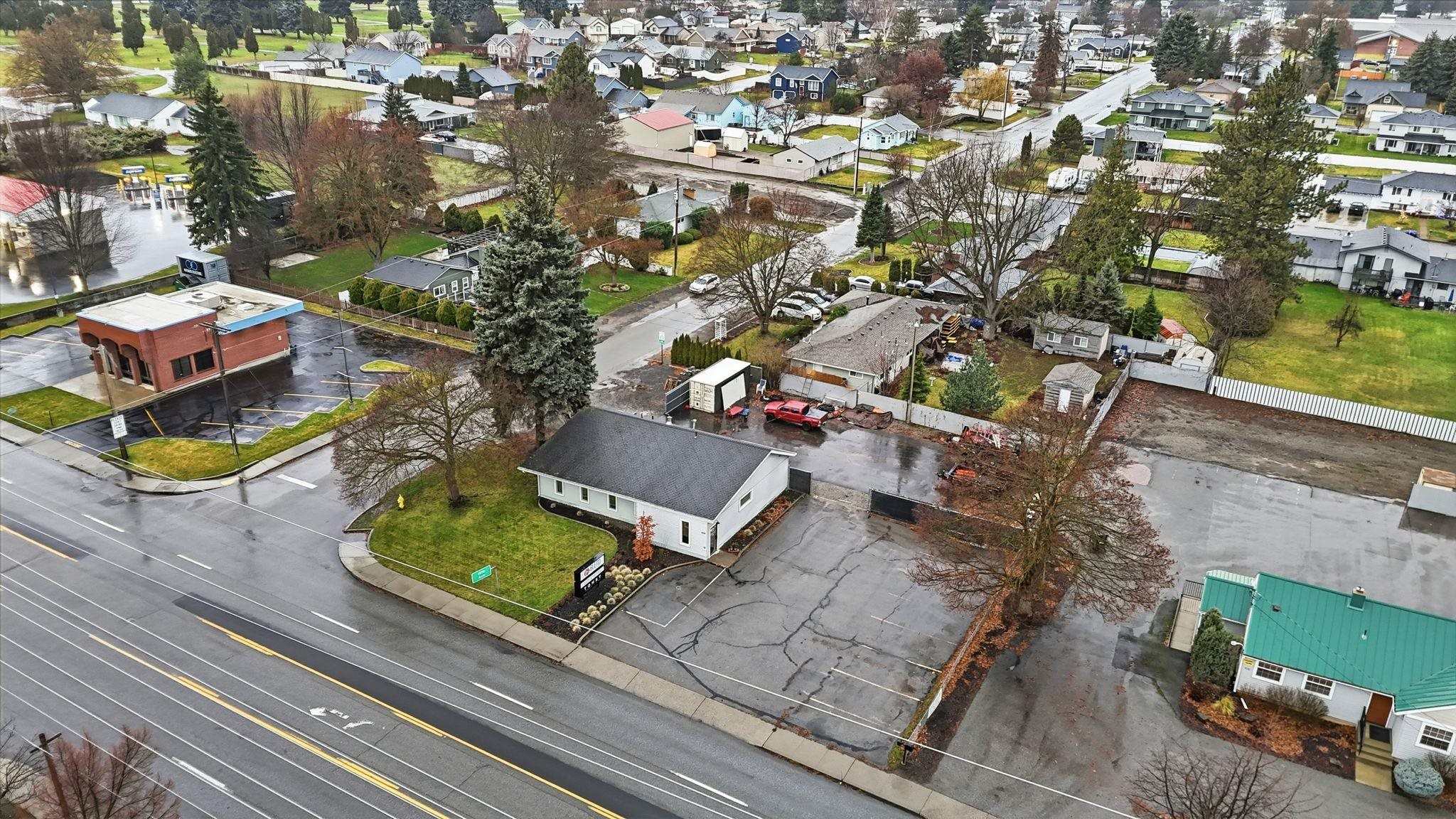 1124 S Pines Rd - Photo 32