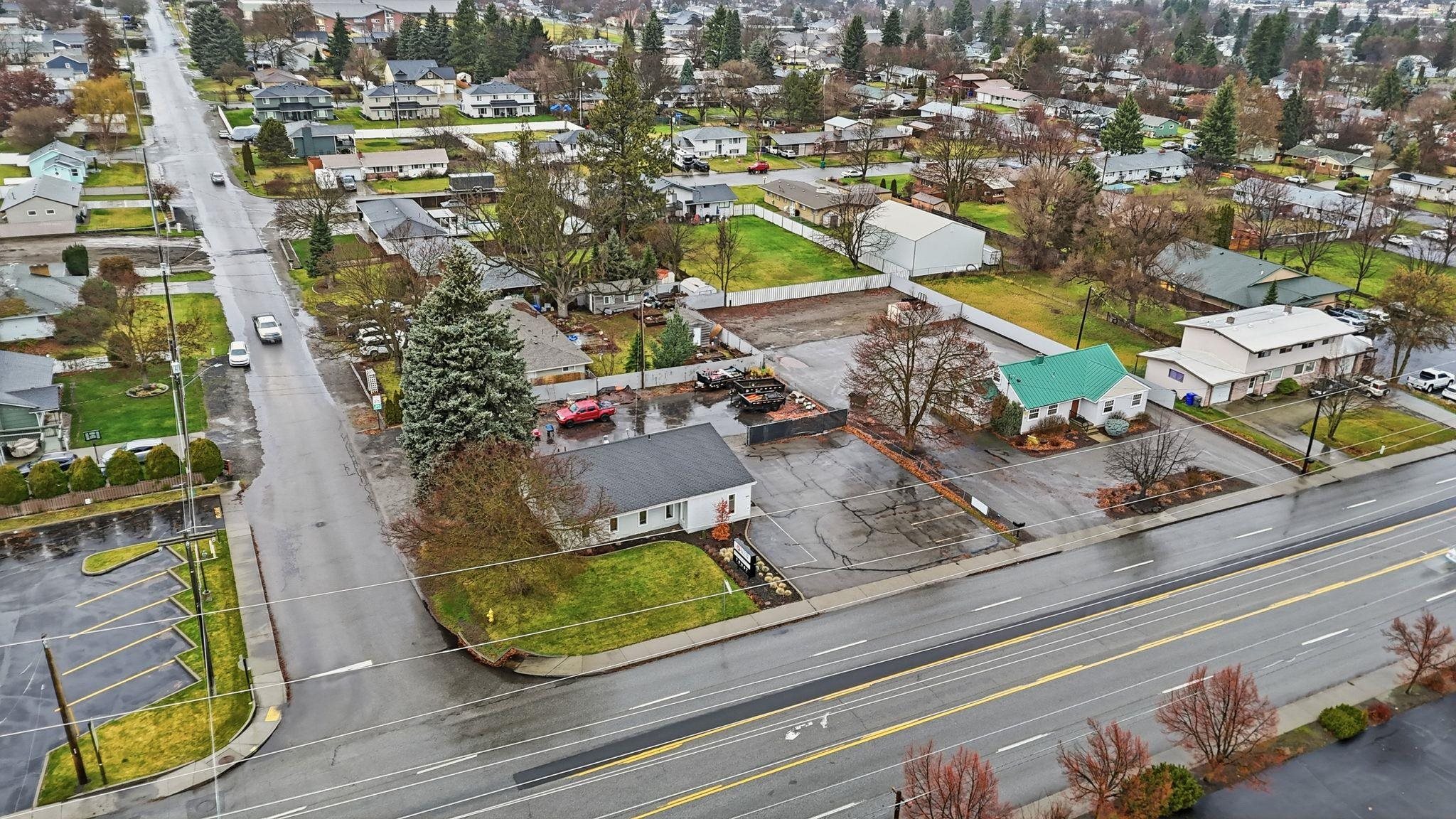 1124 S Pines Rd - Photo 33