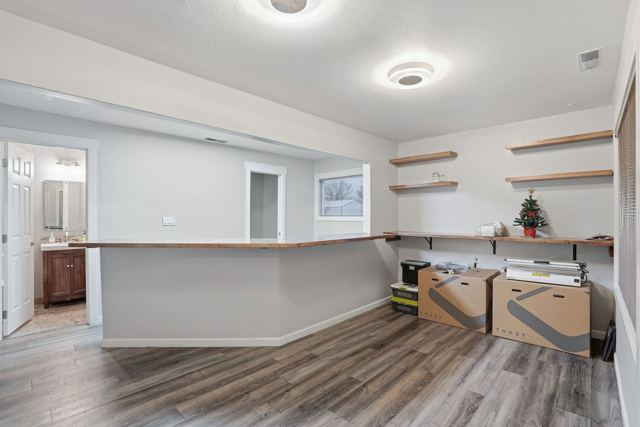 1124 S Pines Rd - Photo 10