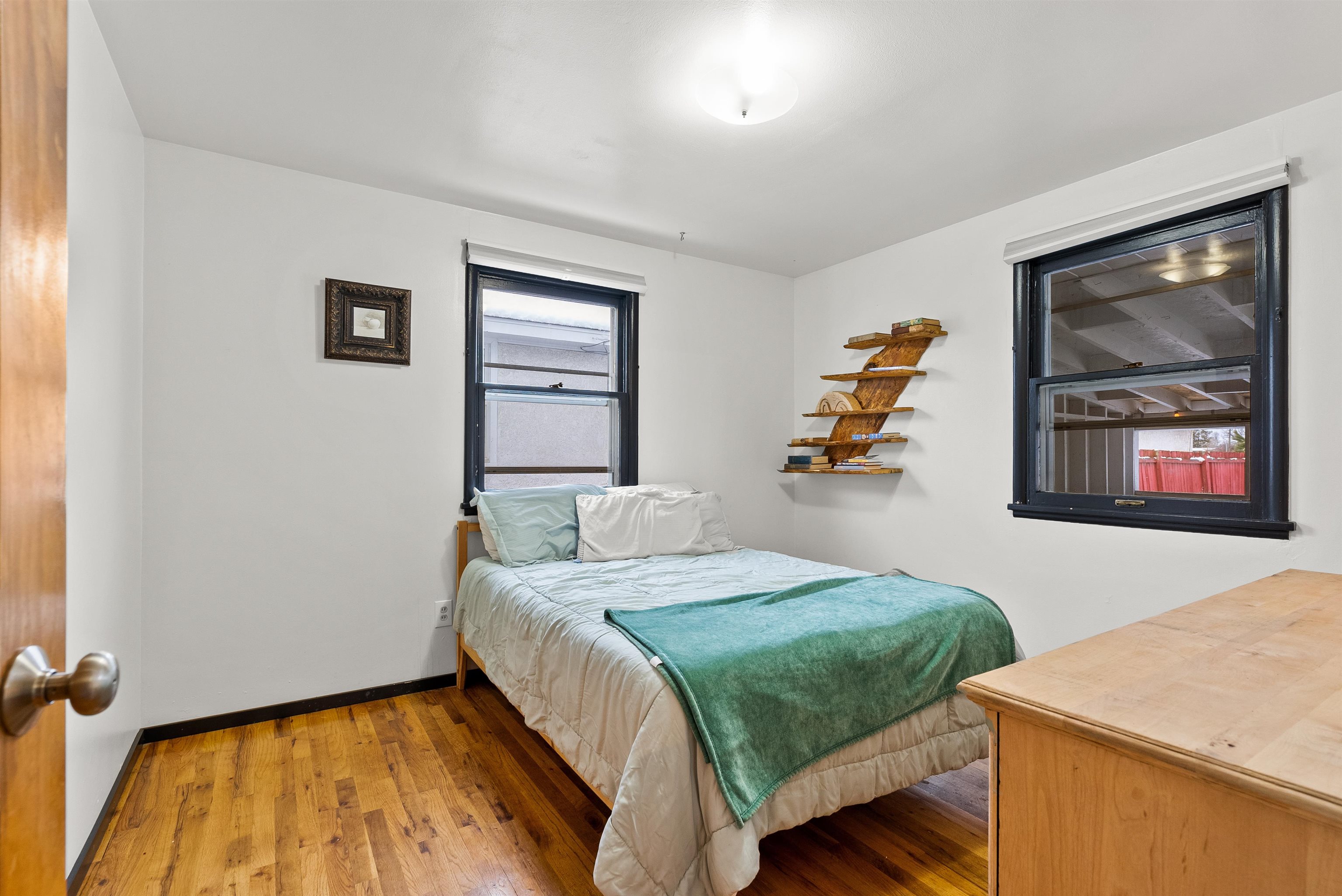 717 E Decatur St - Photo 17