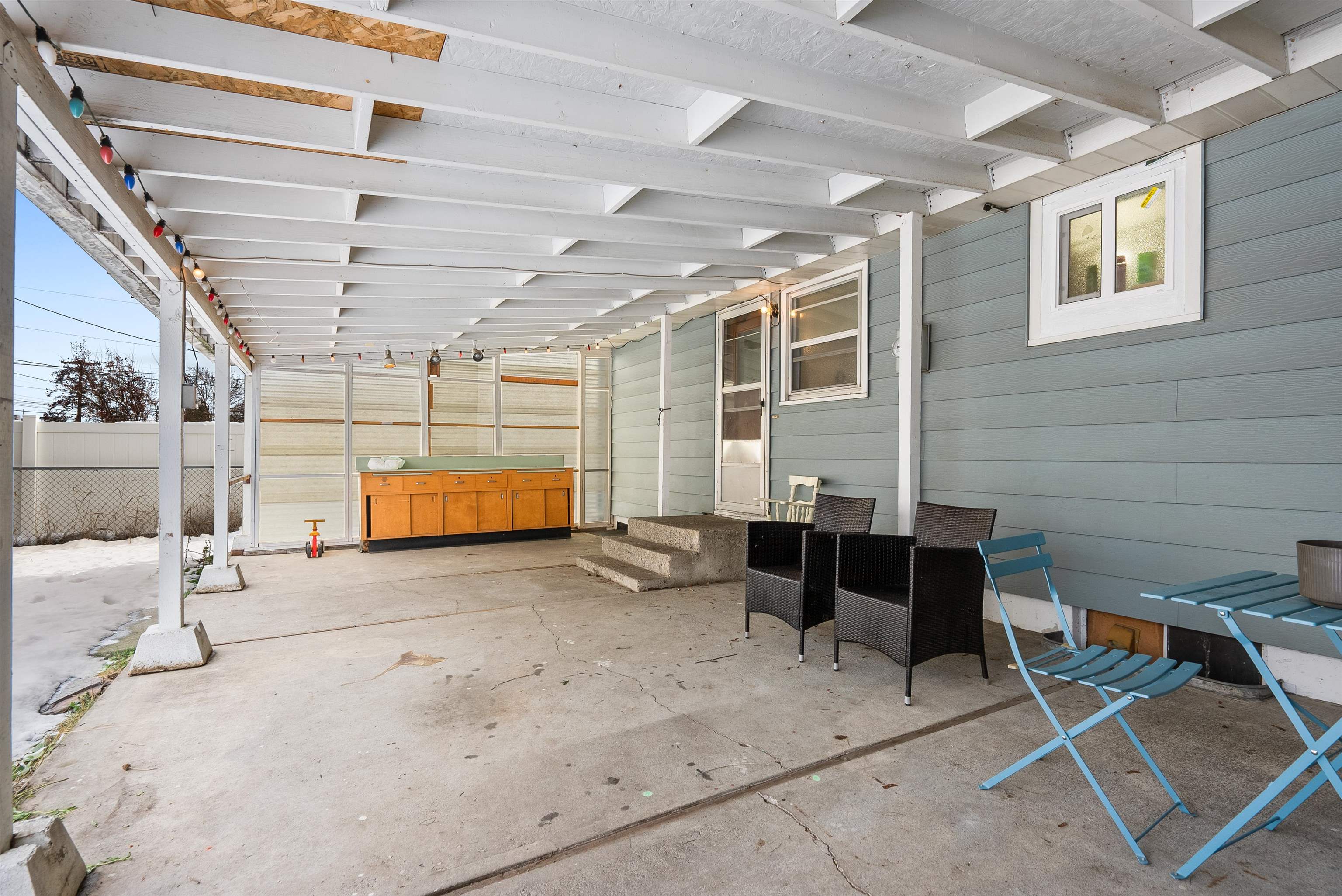 717 E Decatur St - Photo 29