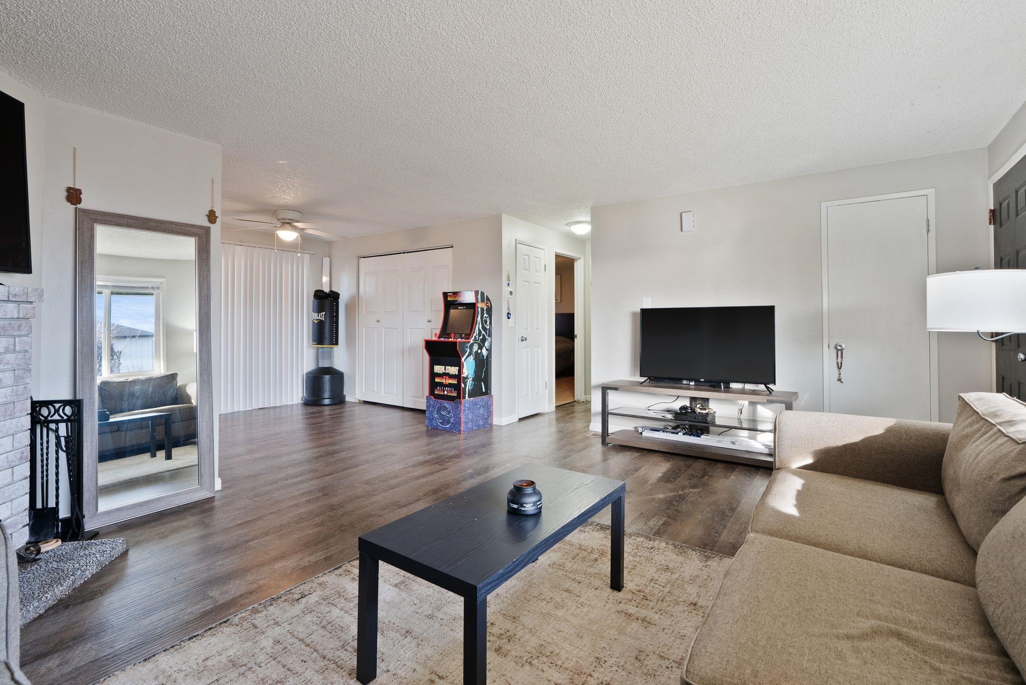 2117 E Euclid Ave - Photo 5
