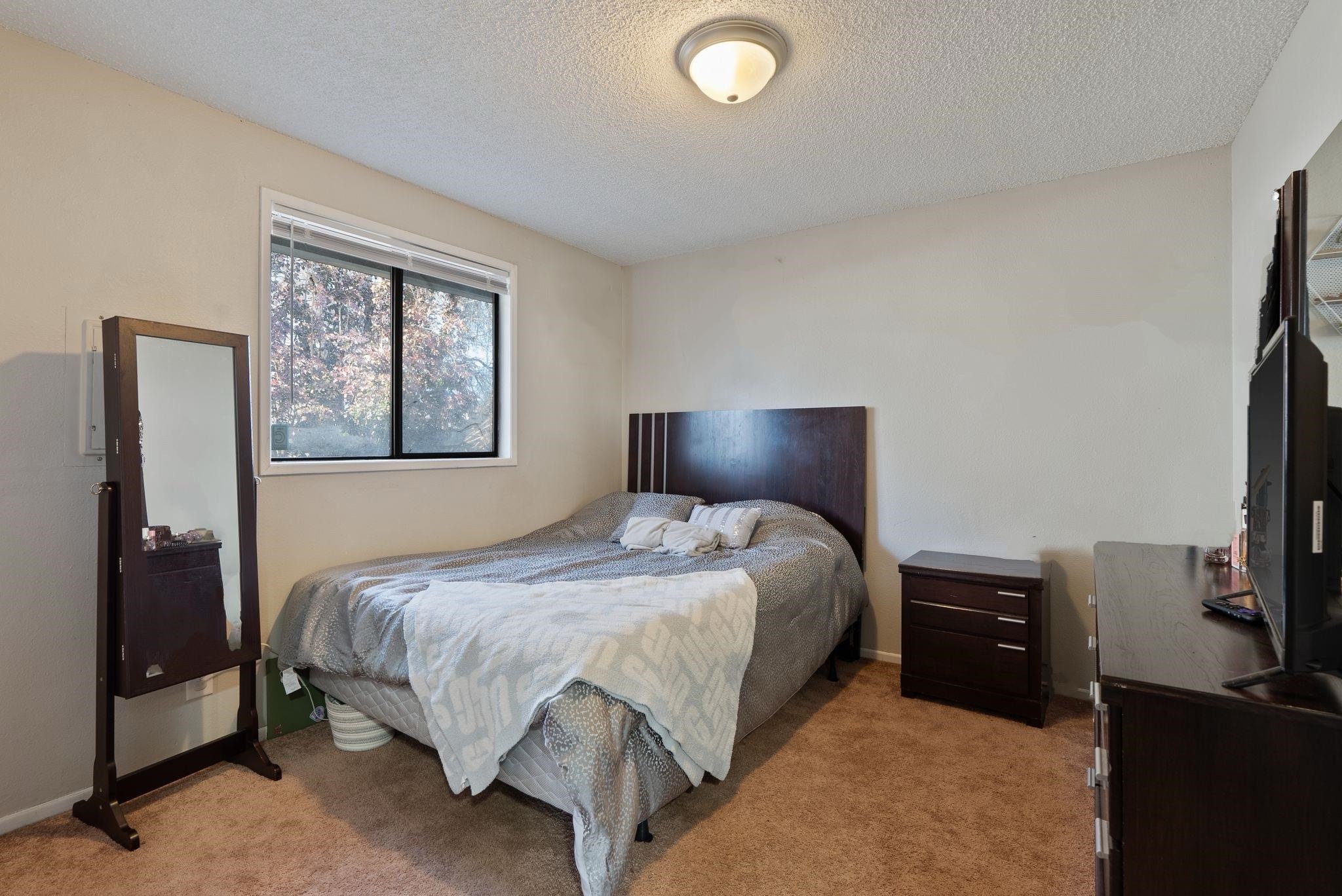 2117 E Euclid Ave - Photo 9