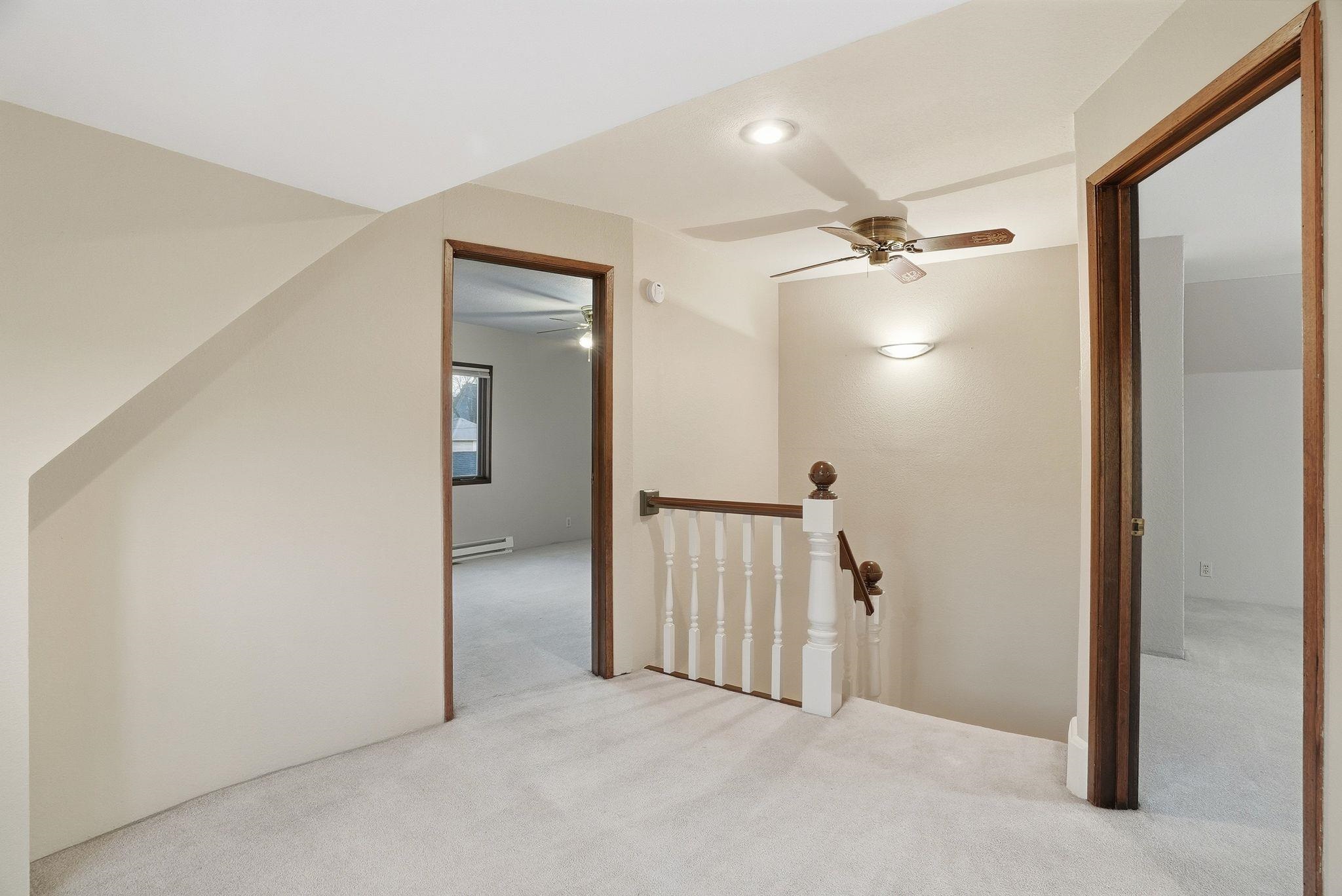 907 W Fairview Ave - Photo 6