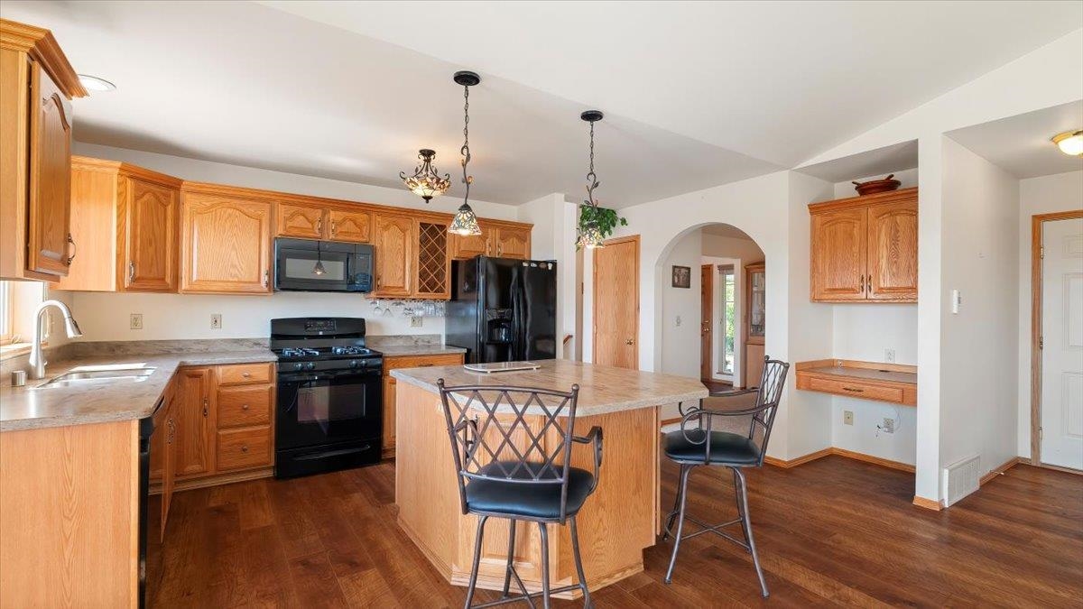 304 E Burk Rd - Photo 11