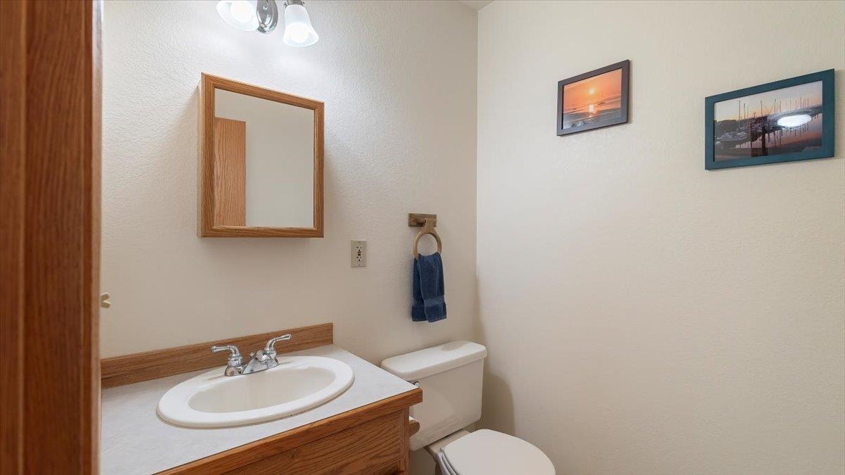 304 E Burk Rd - Photo 15