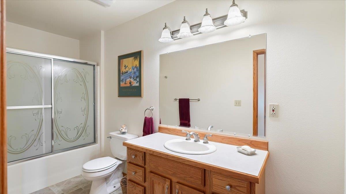 304 E Burk Rd - Photo 21