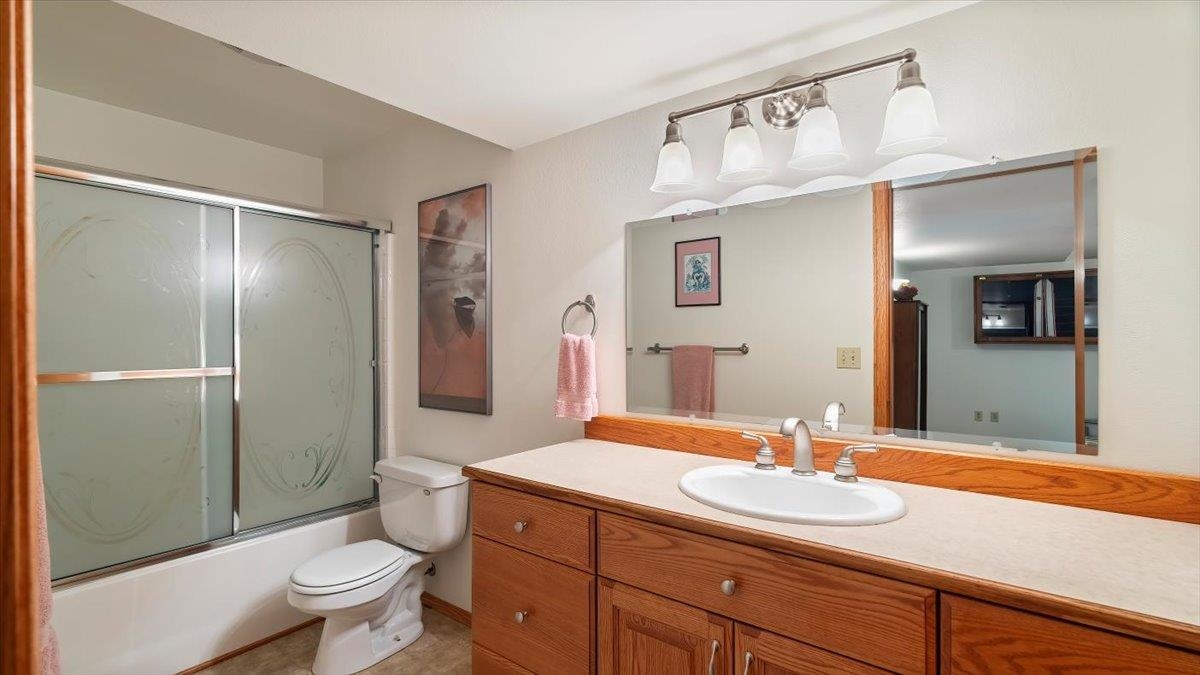 304 E Burk Rd - Photo 26