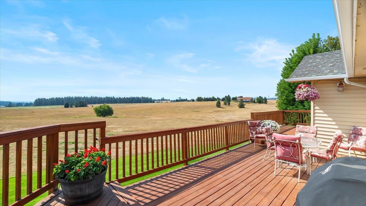 304 E Burk Rd - Photo 29