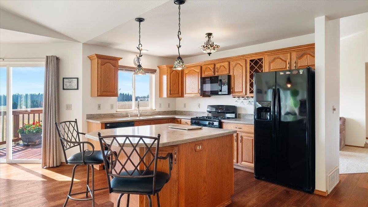 304 E Burk Rd - Photo 10