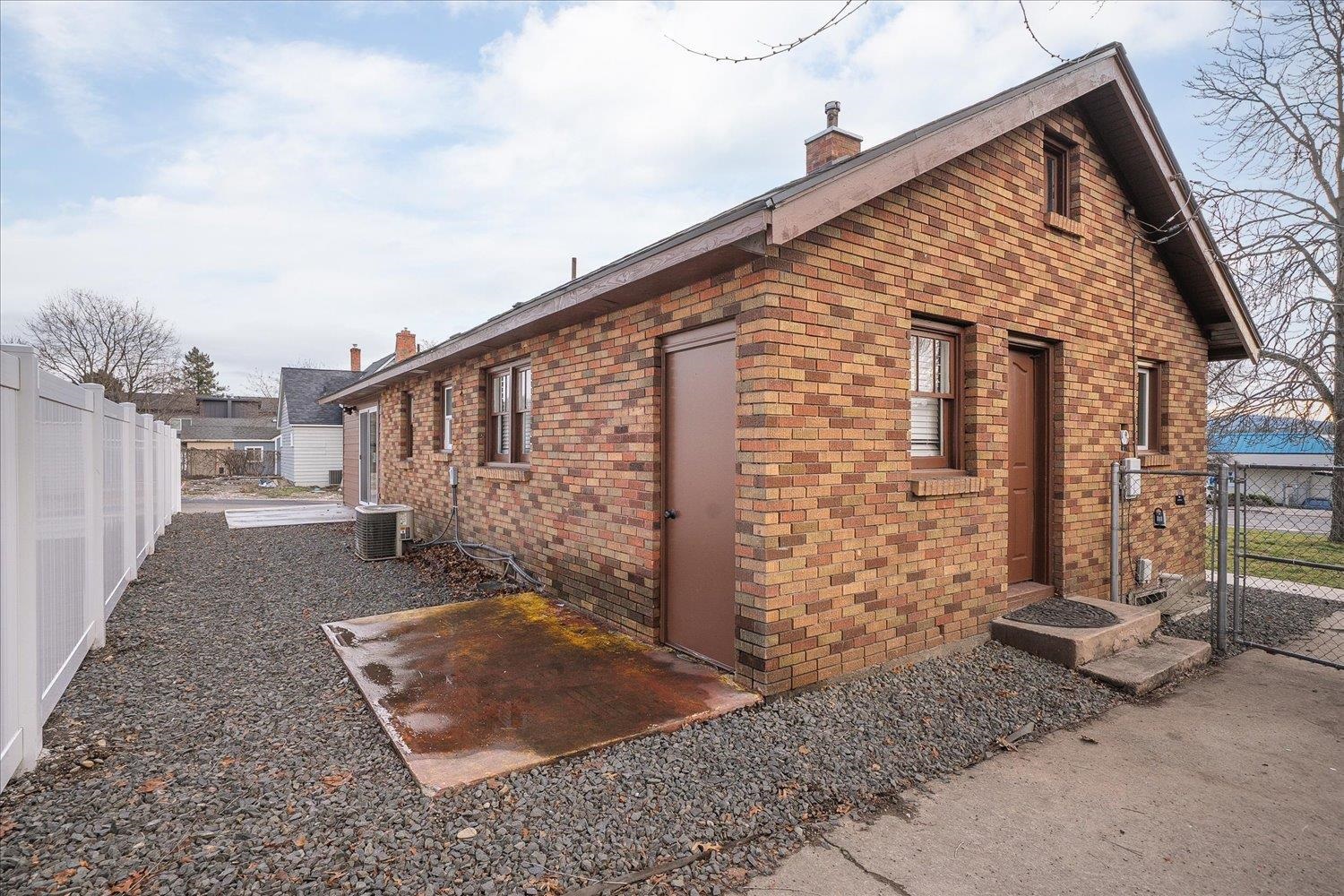 12603 E Main Ave - Photo 19