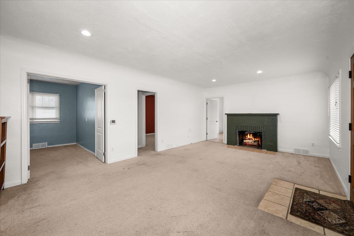 12603 E Main Ave - Photo 4