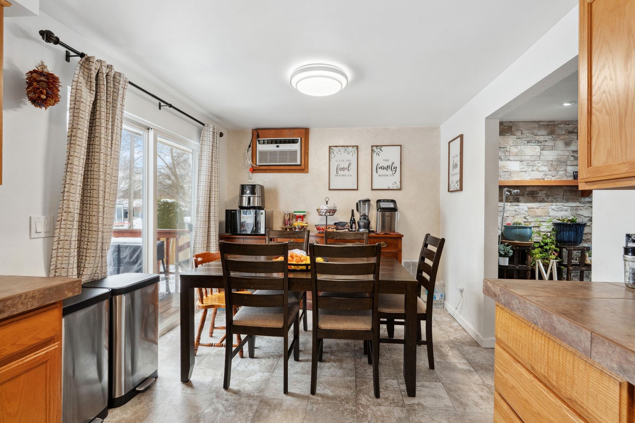 15212 E Mission Ave - Photo 8