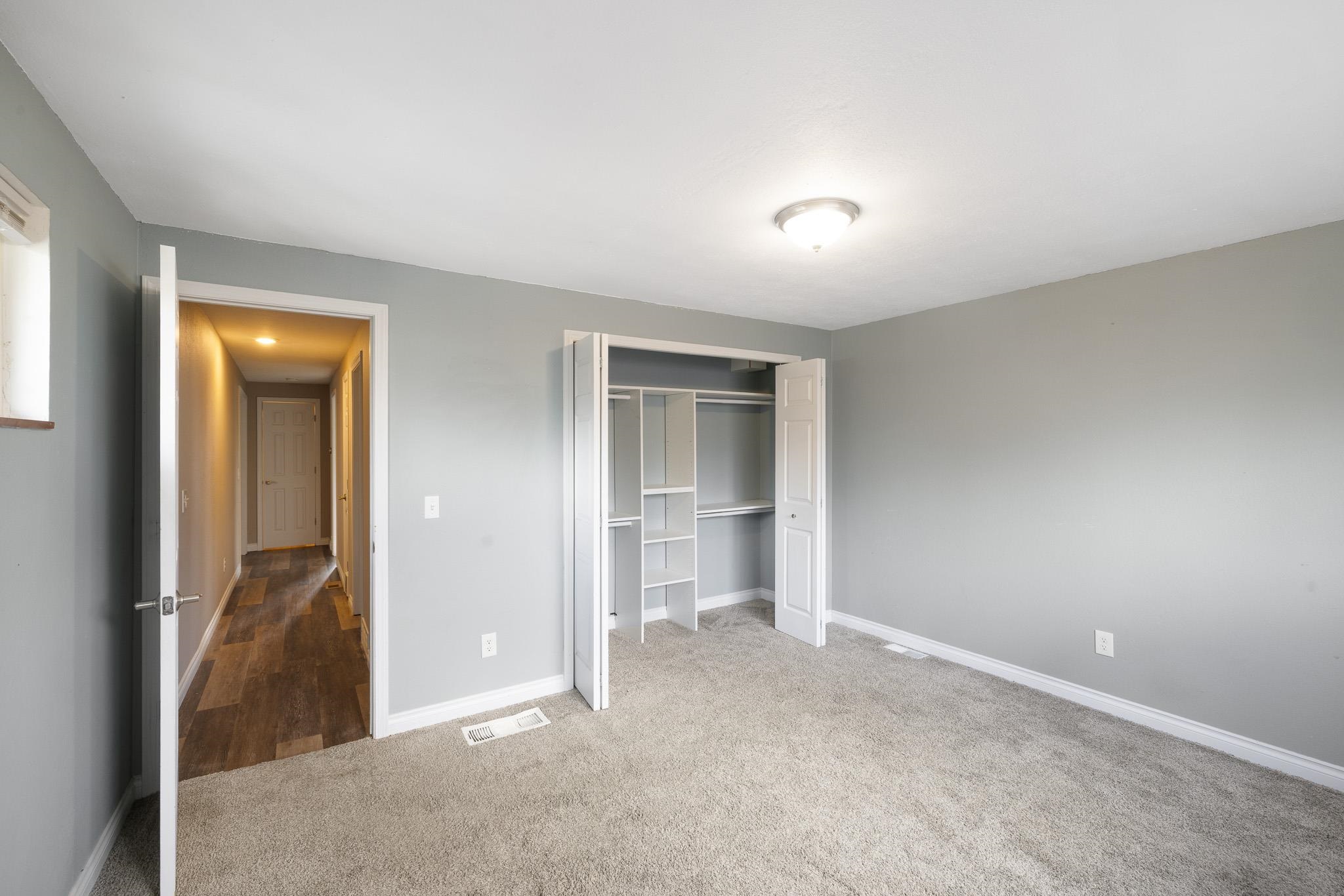 4023 E 12th St - Photo 17