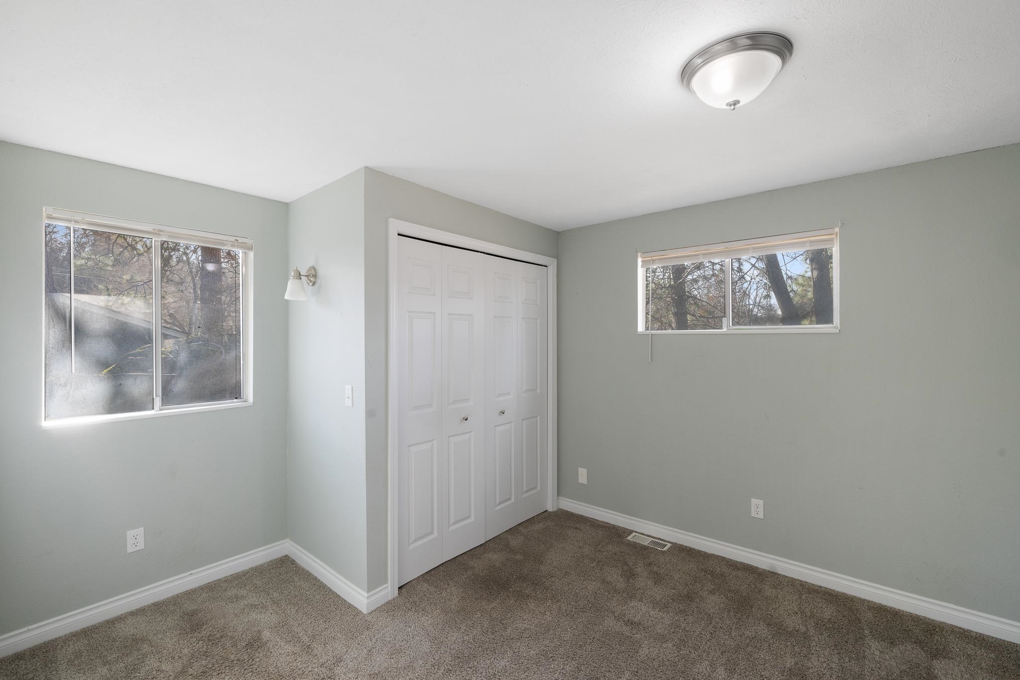 4023 E 12th St - Photo 18