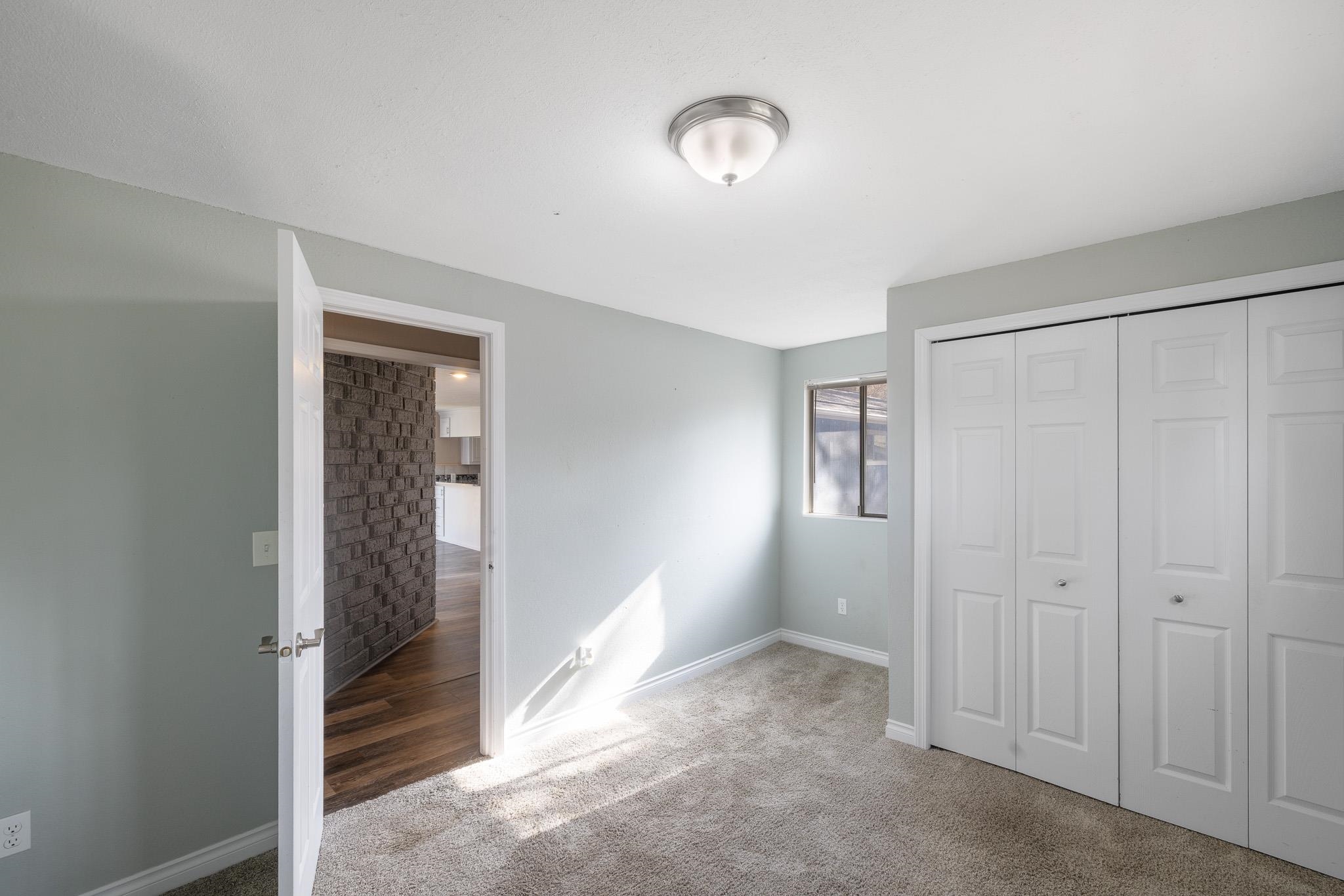 4023 E 12th St - Photo 19