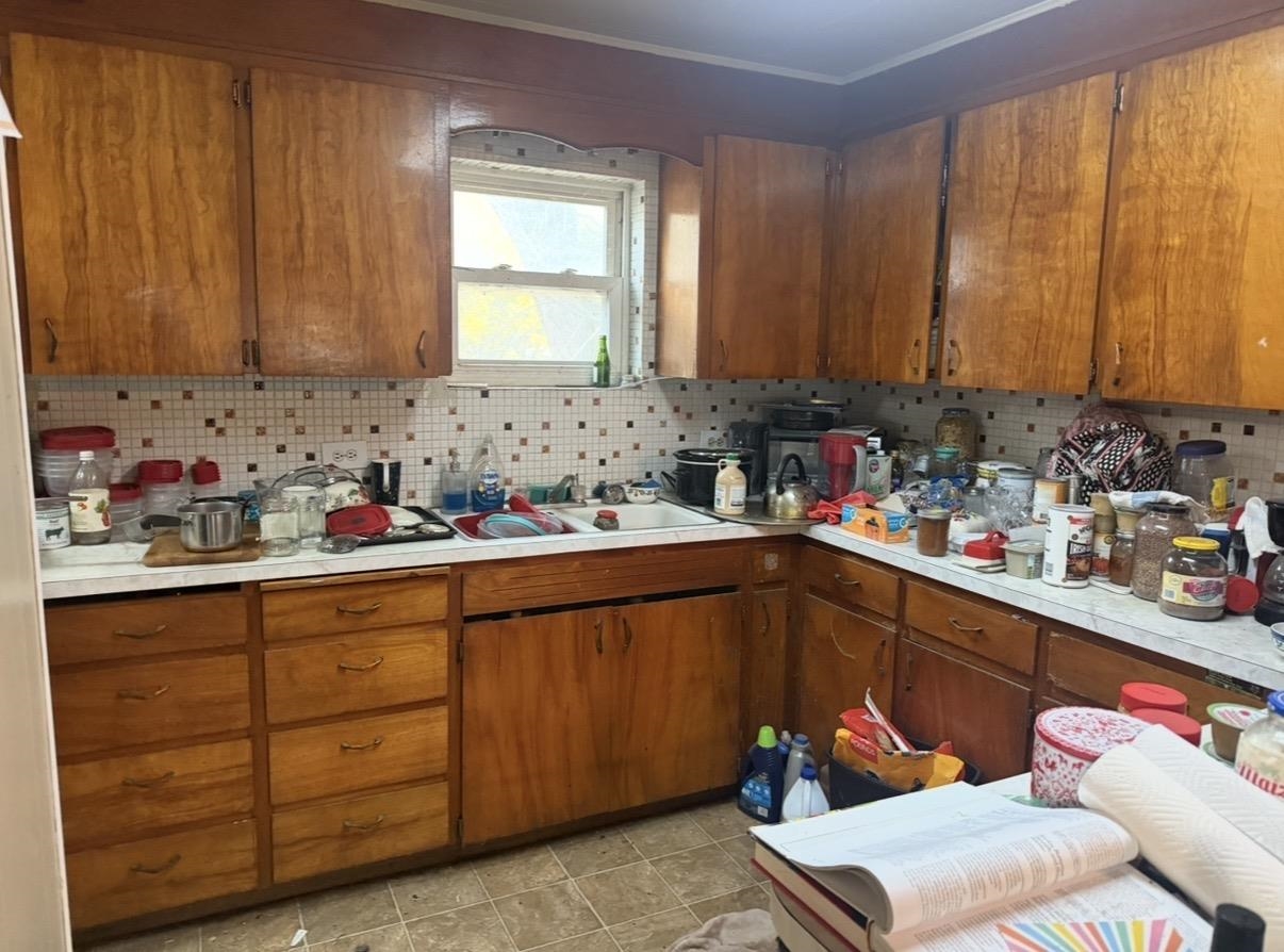 98 Main St - Photo 5