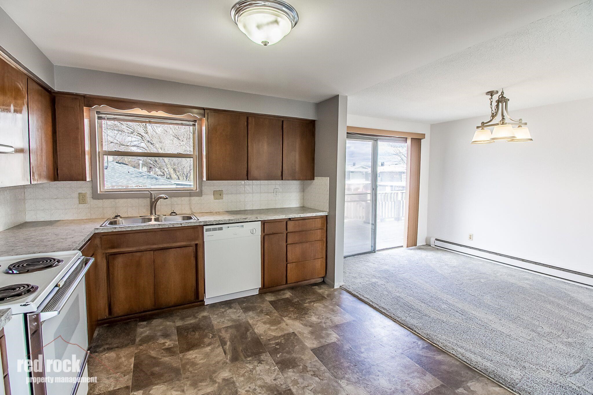 405 E Dalke Ave - Photo 3