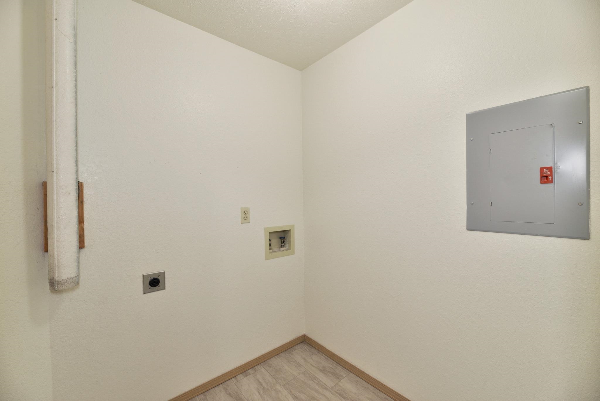 912 W Lincoln Pl - Photo 12