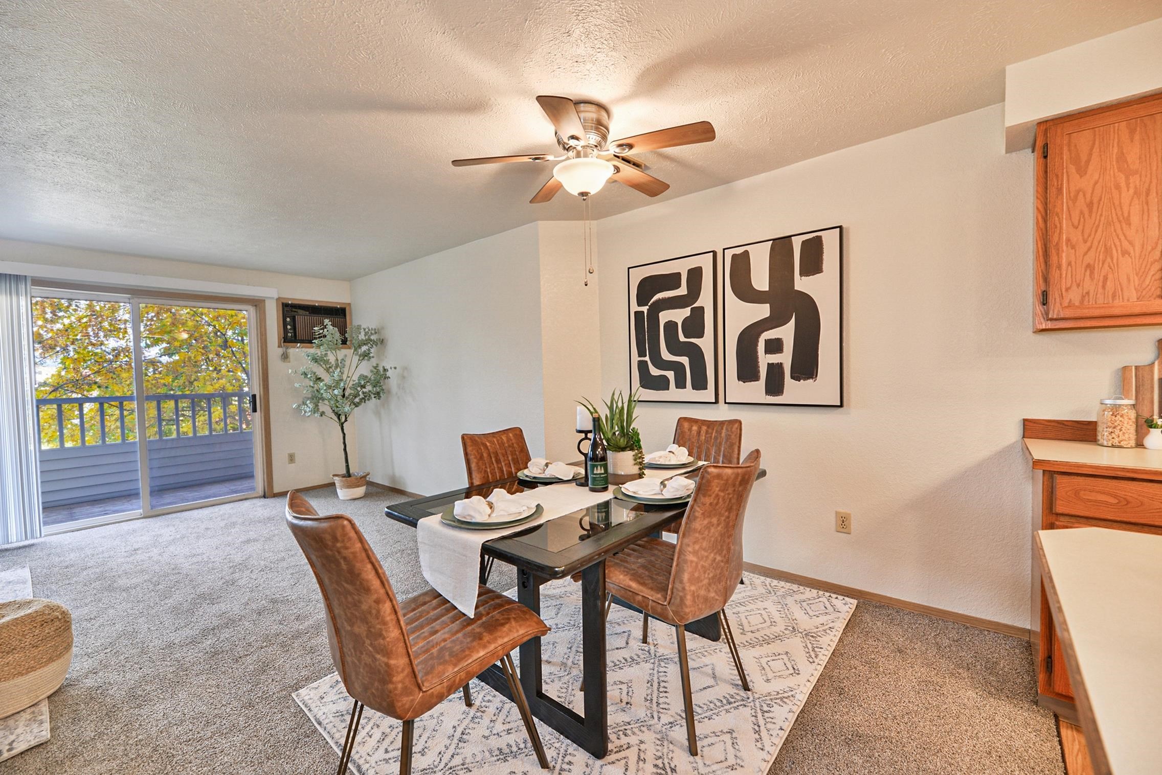 912 W Lincoln Pl - Photo 7