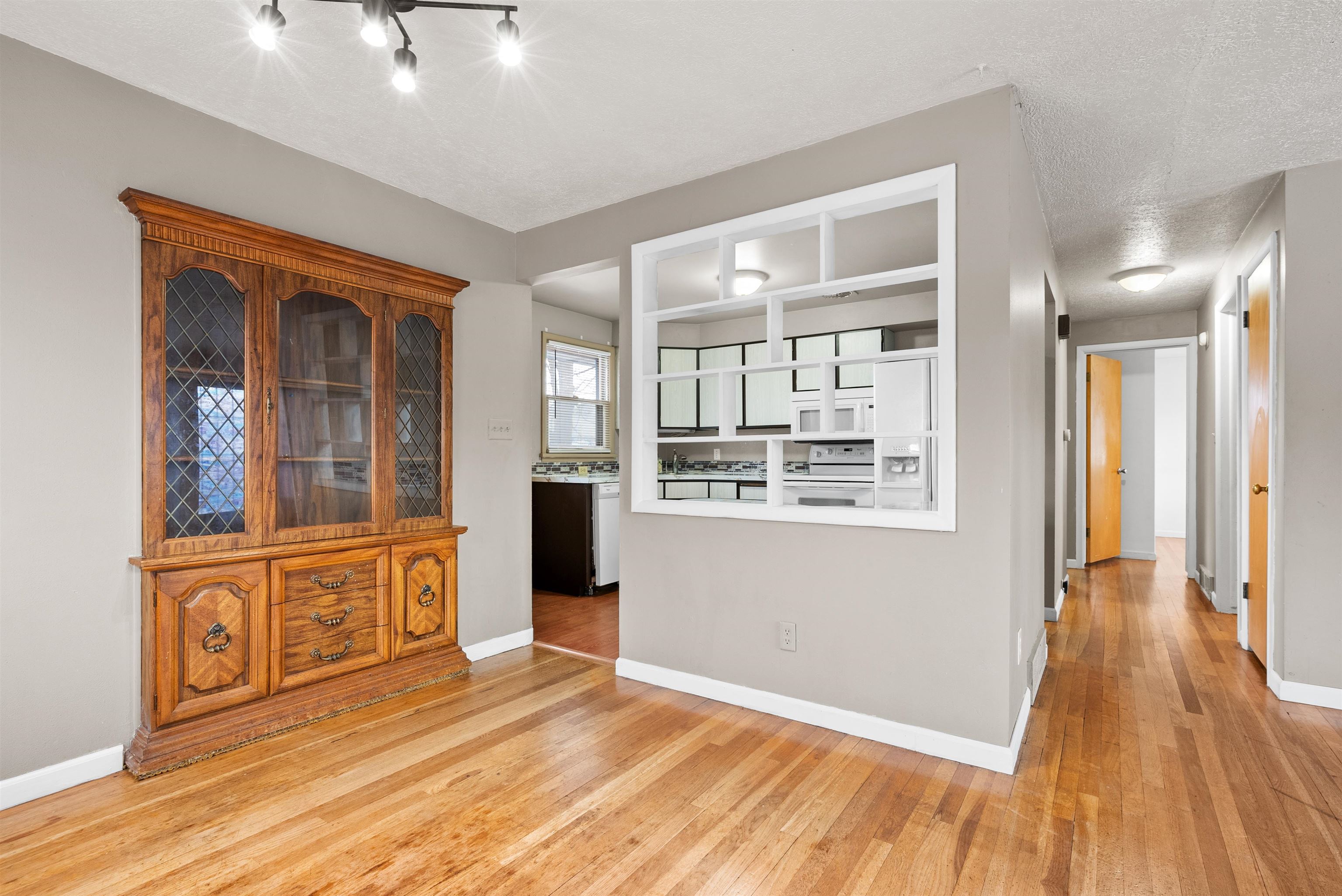 813 E Decatur Ave - Photo 5