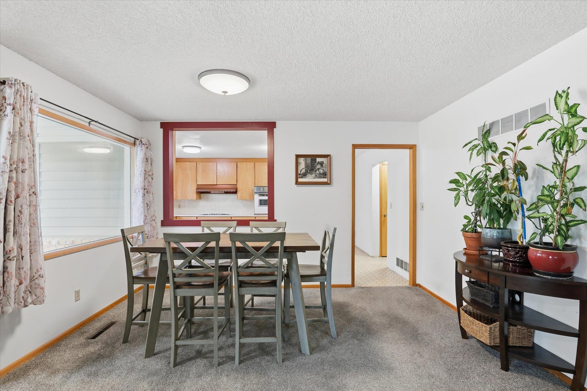 16 W Douglas St - Photo 12