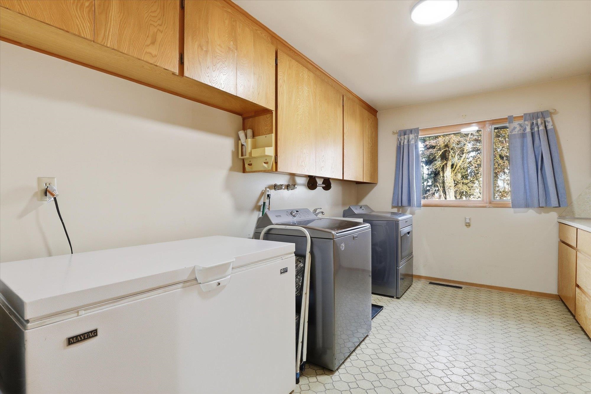 16 W Douglas St - Photo 25