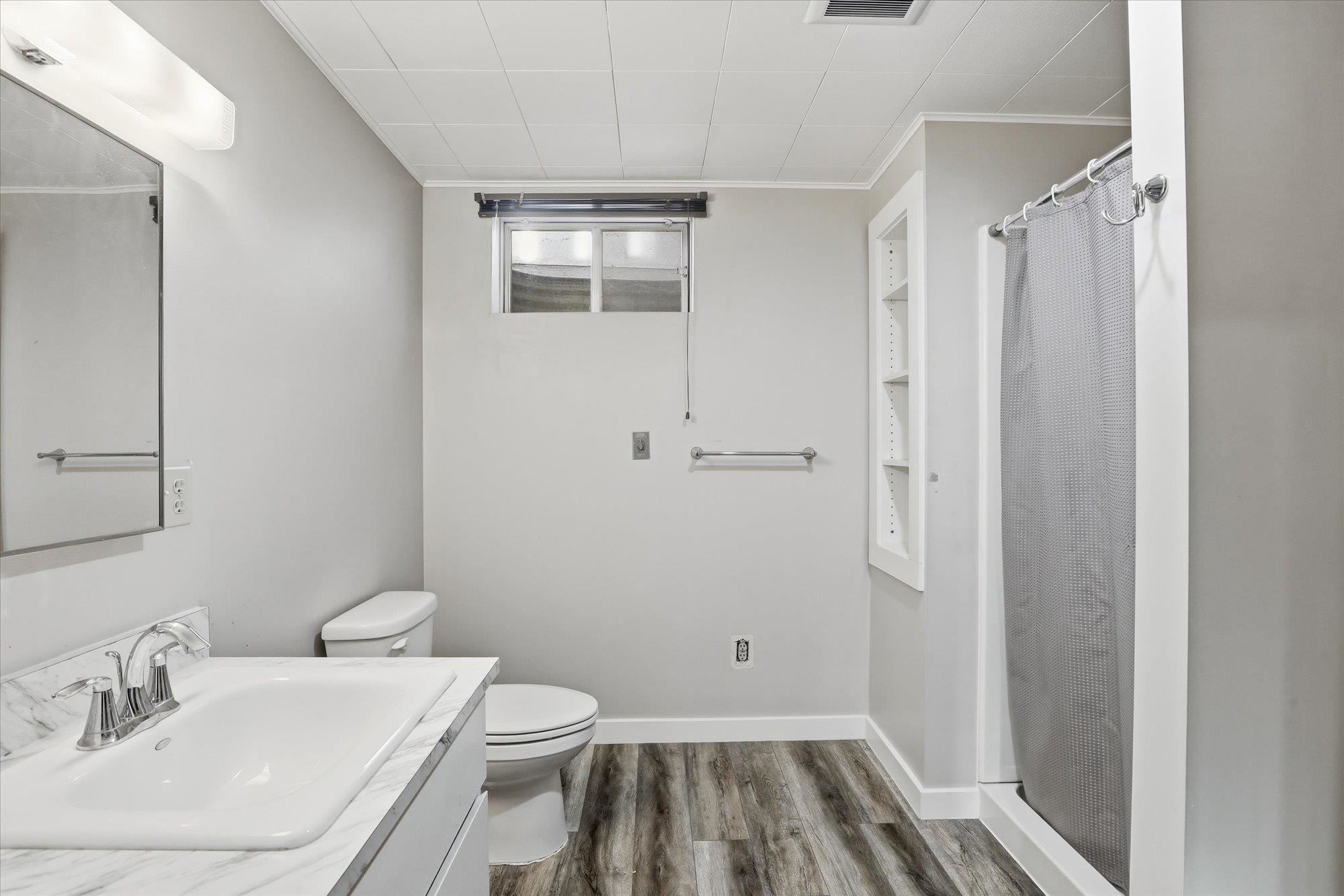16 W Douglas St - Photo 6