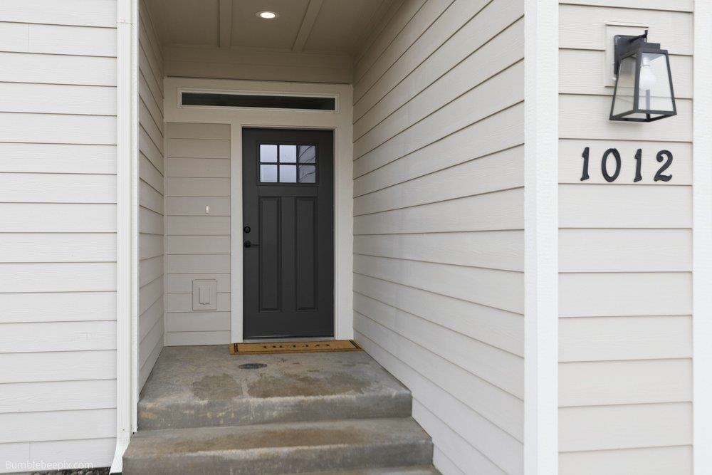 1012 Steptoe View Ln - Photo 2