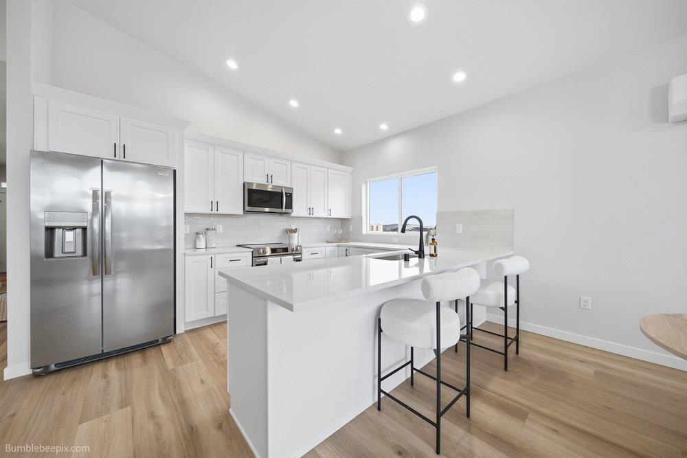 1012 Steptoe View Ln - Photo 14